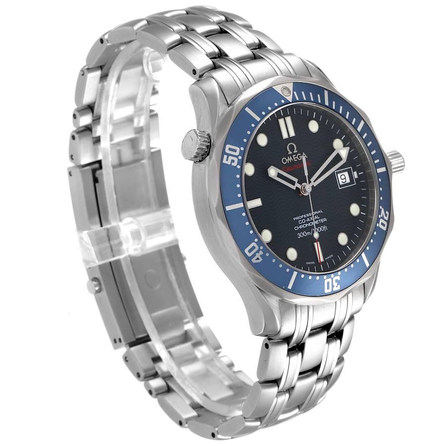 Omega Seamaster Bond 300M Co-Axial Steel Herrenuhr 2220.80,00 BoxKarte im Zustand „Hervorragend“ im Angebot in Atlanta, GA