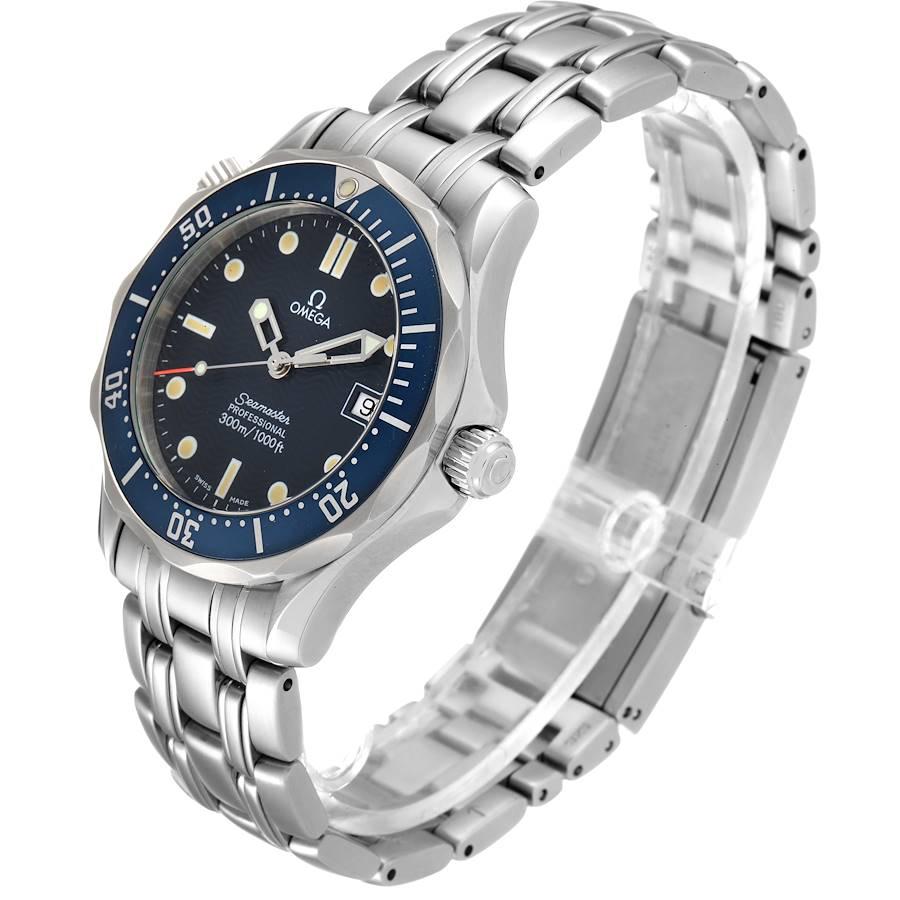 Omega Seamaster Bond 36 Midsize Blue Dial Steel Mens Watch 2561.80.00 Card In Excellent Condition For Sale In Atlanta, GA