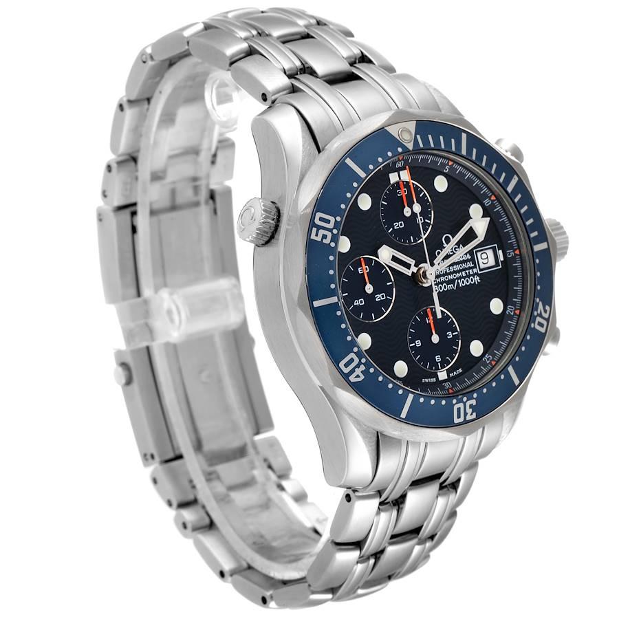 Omega Montre pour homme Seamaster Bond Chrono avec cadran en forme de vague bleue et cadran, 2599.80.00 Excellent état à Atlanta, GA