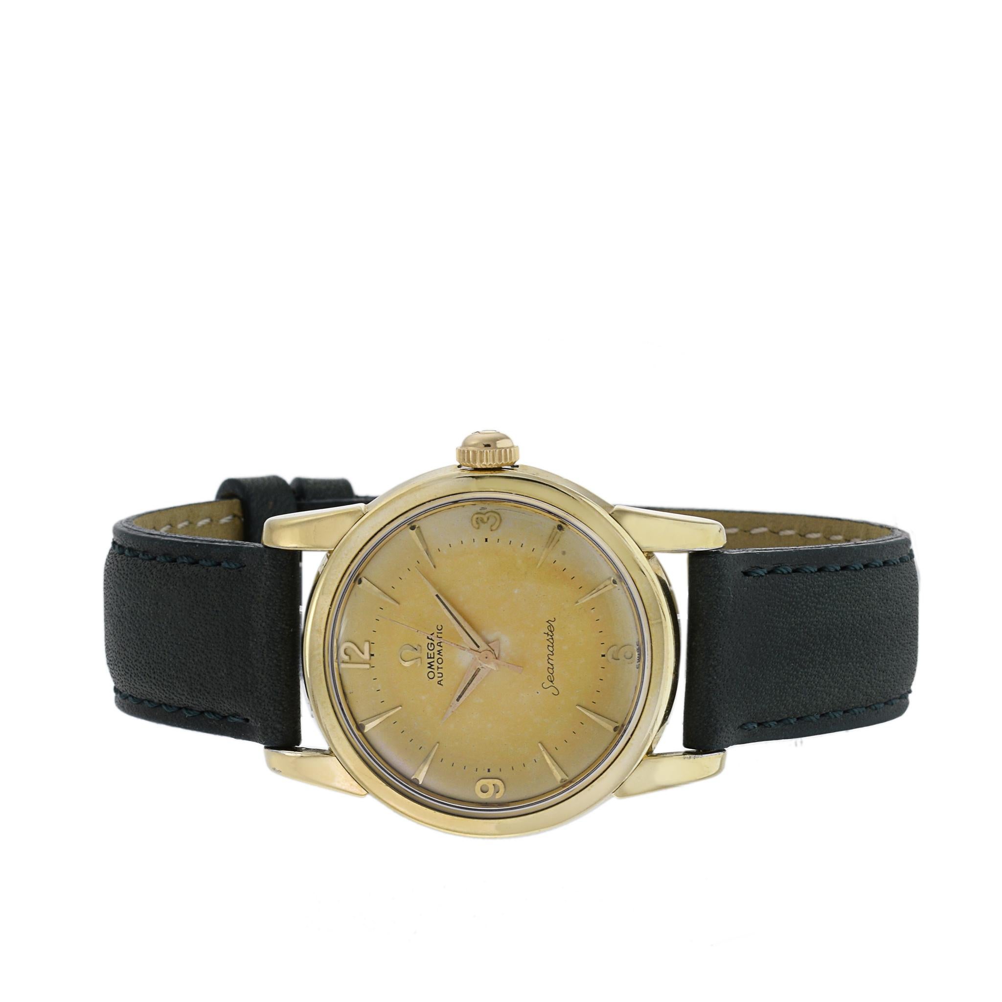 Omega Seamaster Bumper Automatik-Gold-Lünette und Platte mit Gold-Lünette im Zustand „Gut“ in New York, NY