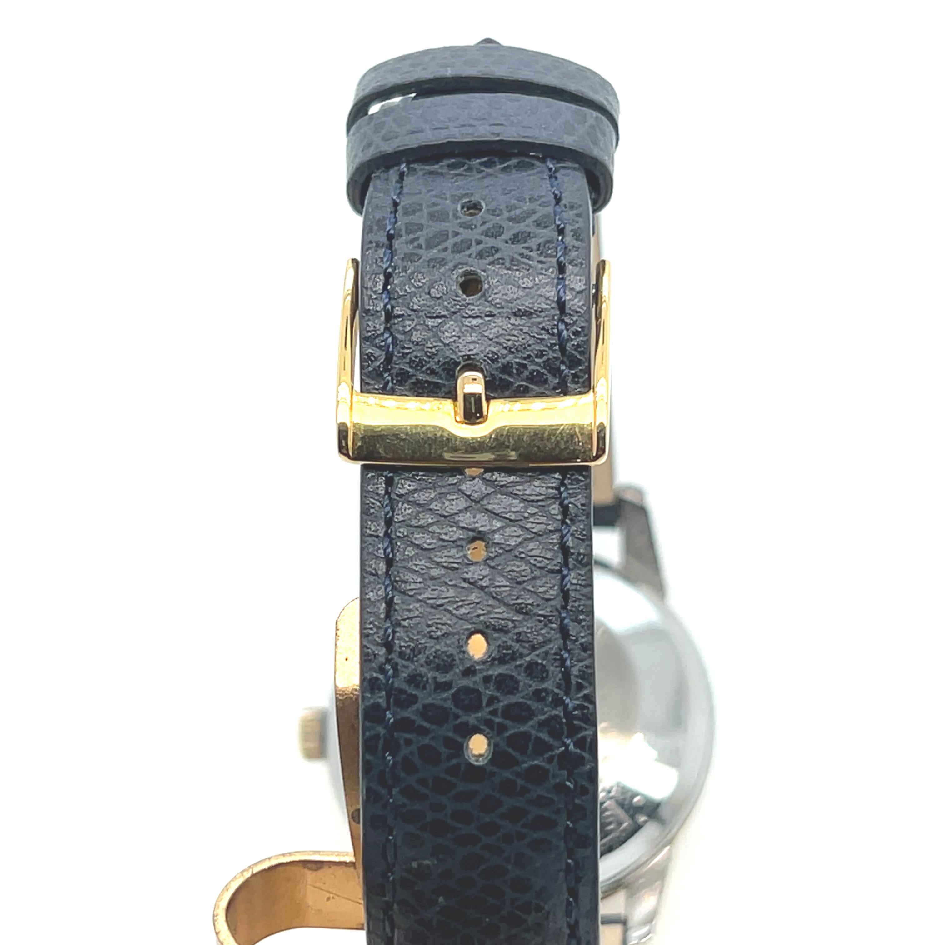 Omega Seamaster Calendar - Automatic Gold-Plated Watch

Presenting a timeless **Omega Seamaster Calendar** watch, a classic piece renowned for its elegance, precision, and versatility. This automatic wristwatch, with its gold-plated case and navy