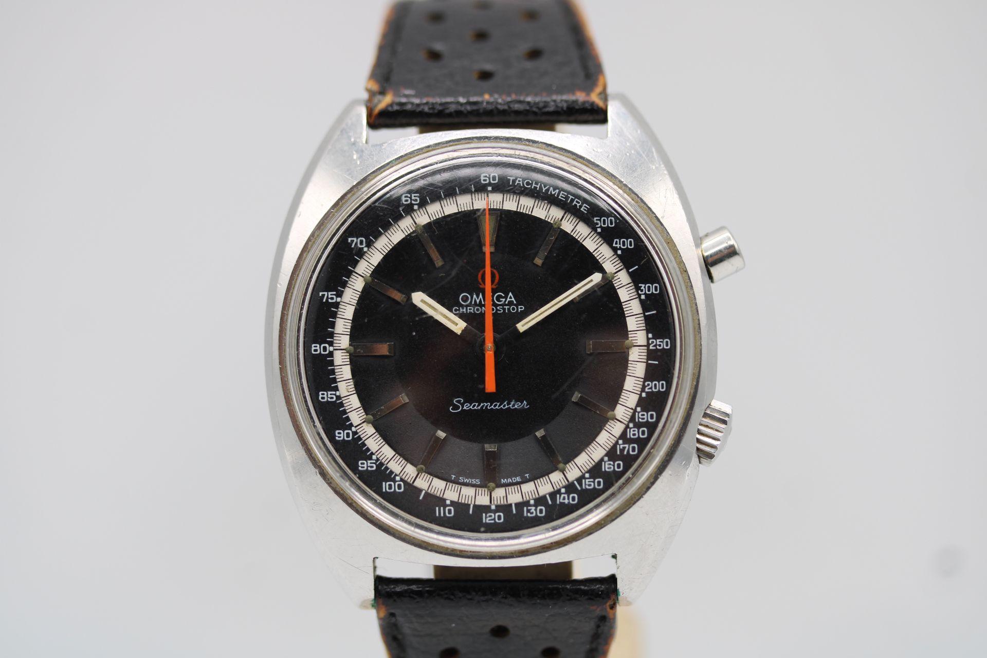 This Omega Seamaster Chronostop 145.007 from 1968/9 has an original dial that has beautifully aged to give a wonderful patina. The white ring had naturally discoloured to give an almost burnt look or effect.

A truly rare find as this Chronostop is