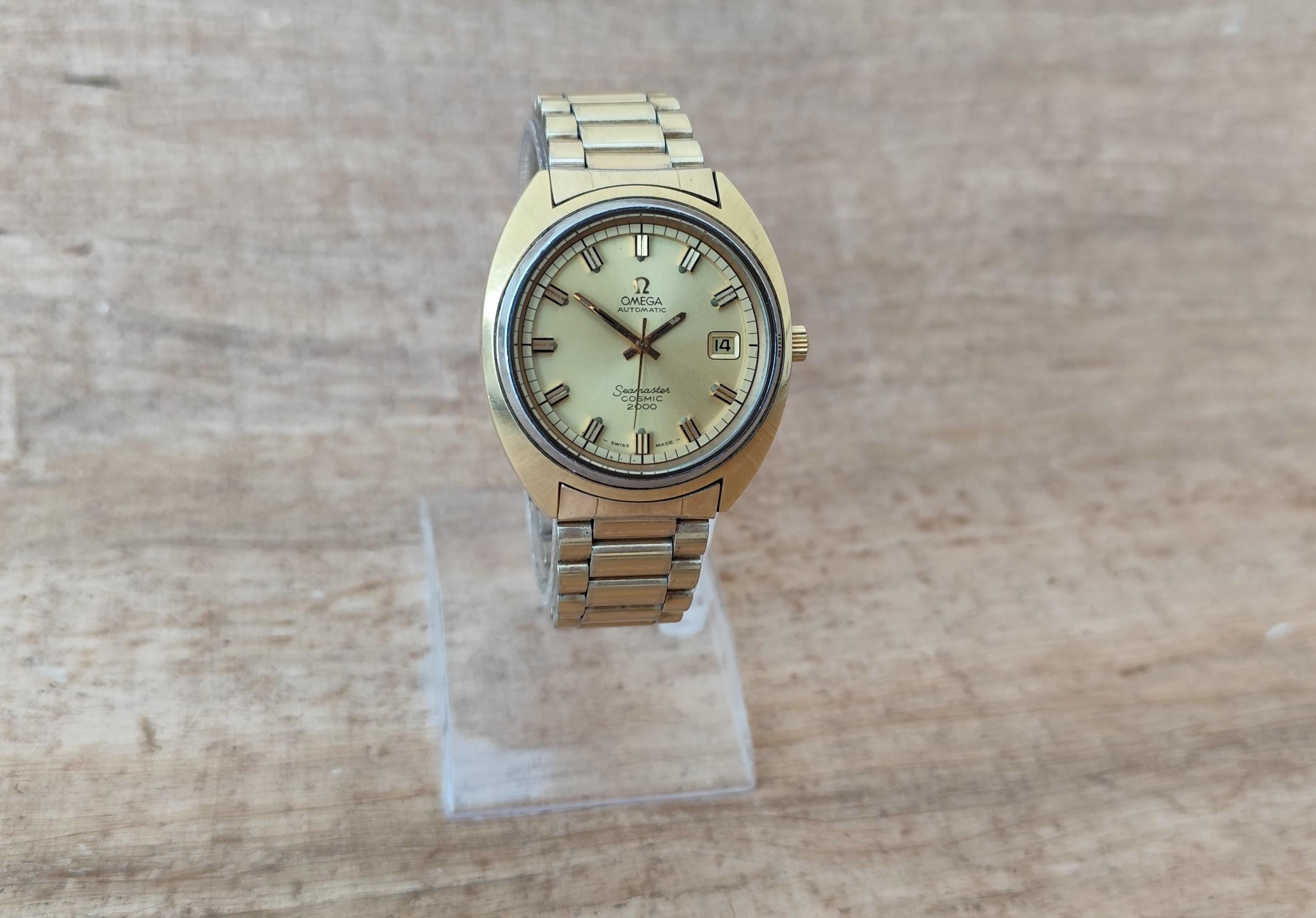 Reloj Omega Seamaster Cosmic 2000 Ref 166.130 Raro Esfera Dorada Chapado en Oro Hombre en Bueno estado para la venta en Toronto, CA