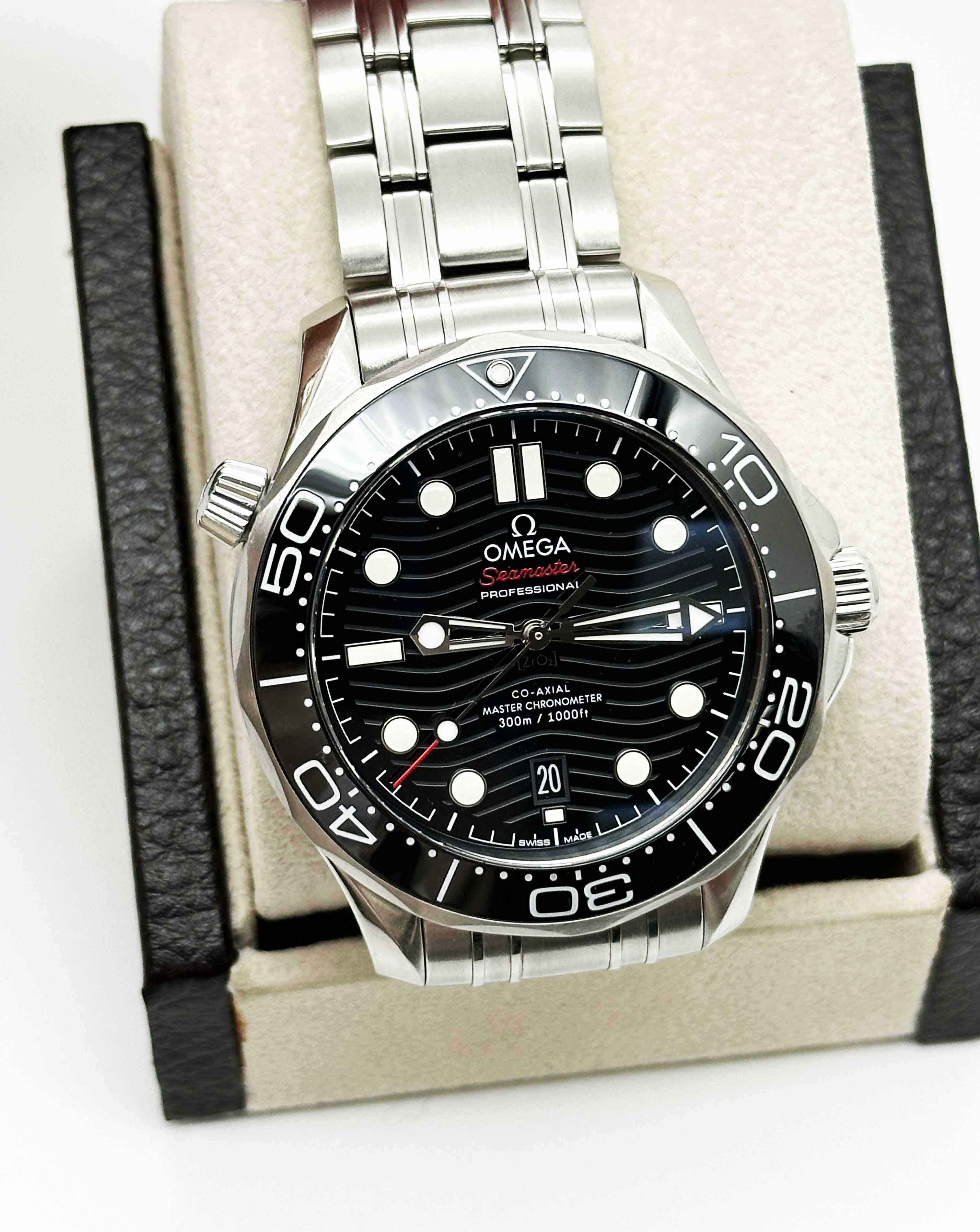 Omega Seamaster Diver 210.30.42.20.01.001 Schwarzes Wellenzifferblatt Stahlschachtelpapier 4