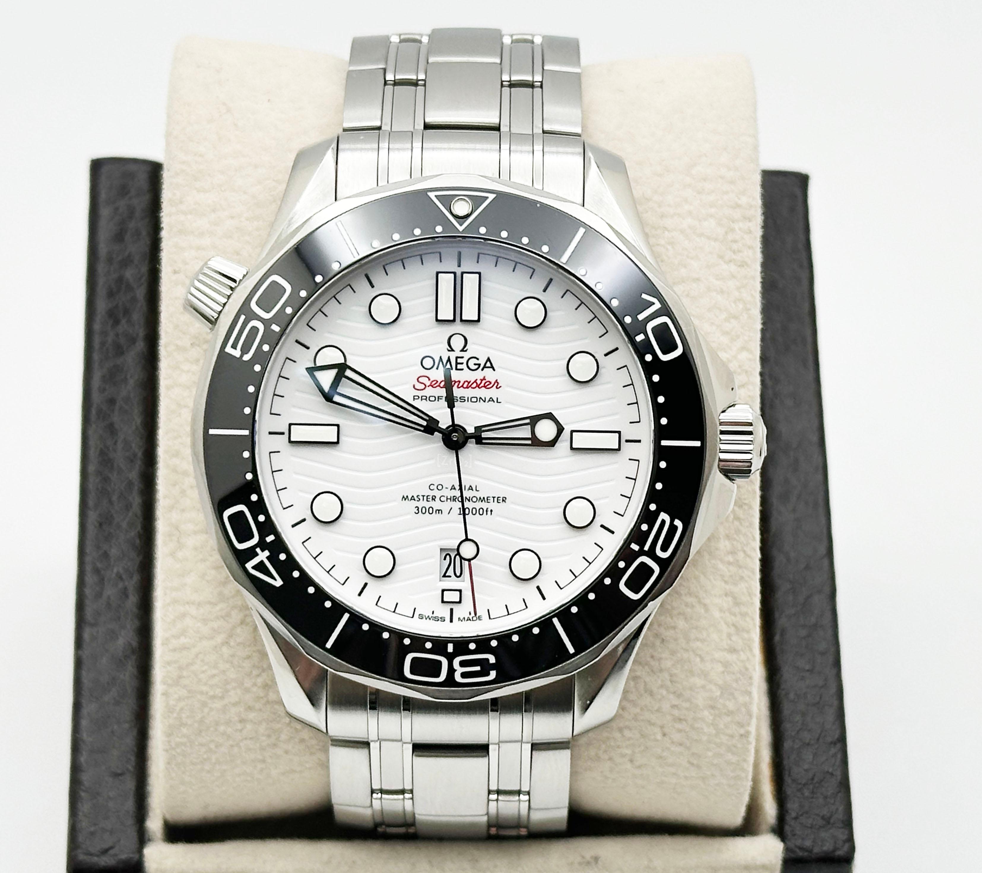 Style Number: 210.30.42.20.04.001 



Year: 2021

 

Model: Omega Seamaster Diver 300m

 

Case Material: Stainless Steel 

 

Band: Stainless Steel 

 

Bezel: Black Bezel 

 

Dial:  White Dial 

 

Face: Sapphire Crystal 

 

Case Size: 42mm

