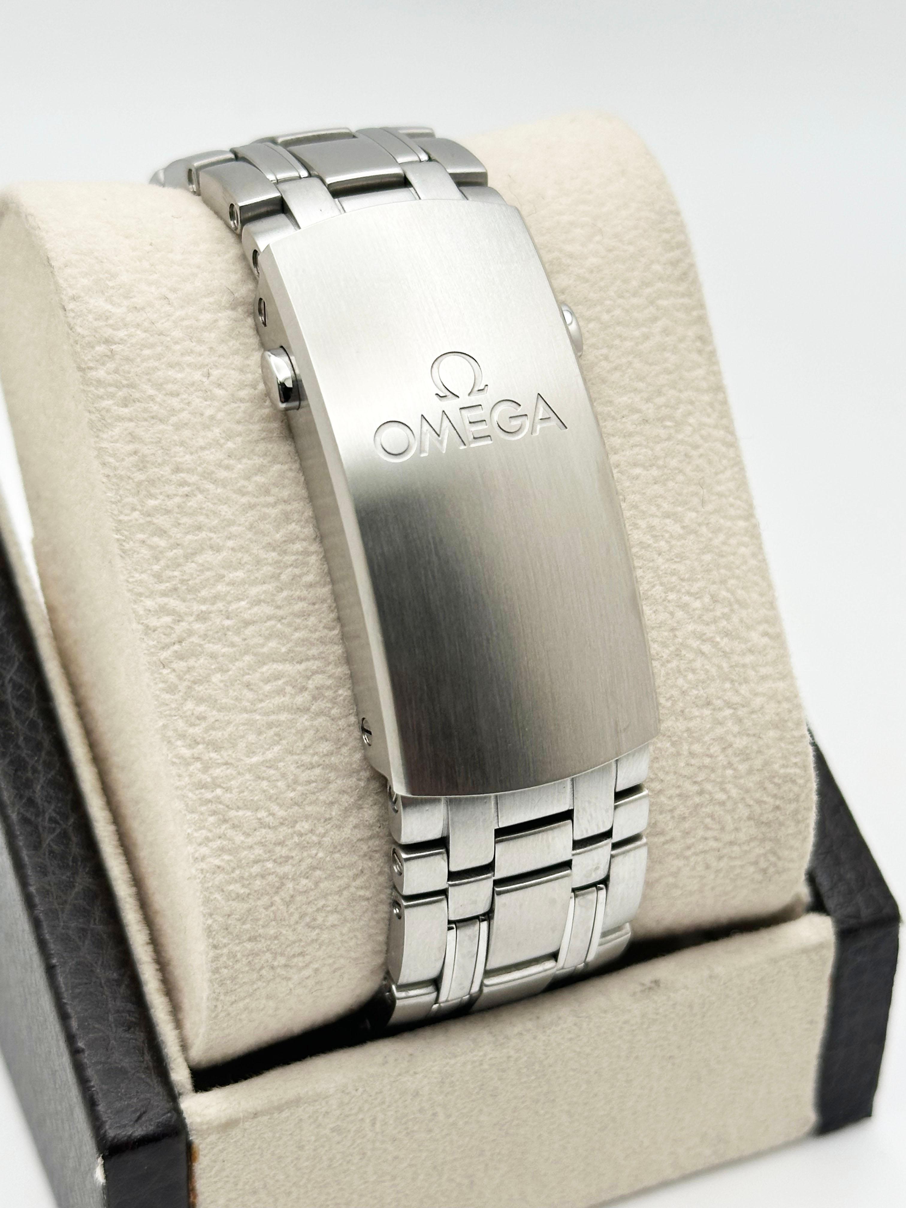Omega Seamaster Diver 210.30.42.20.04.001 White Dial Black Bezel Steel Box Paper 1