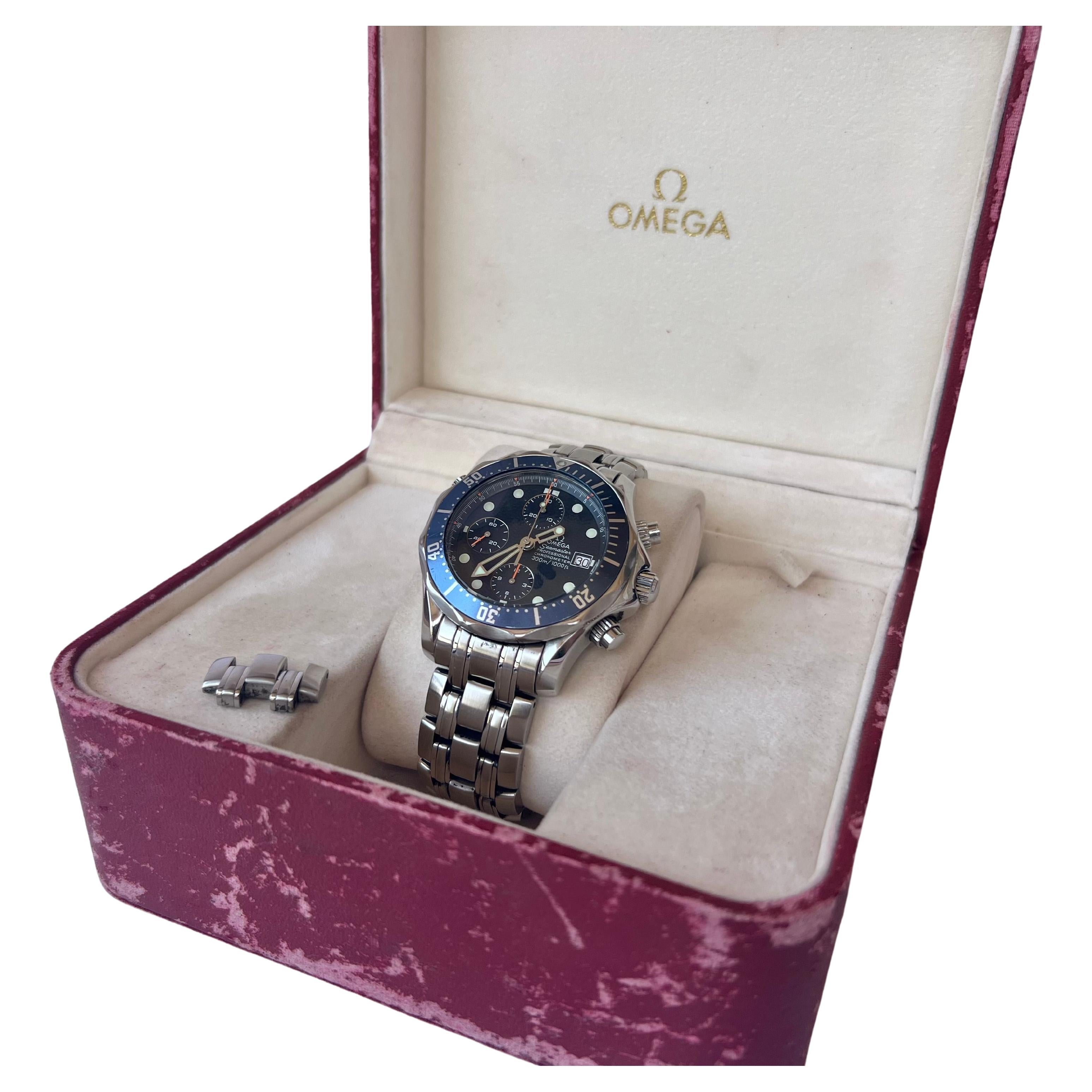 Brand : Omega

Model: Seamaster Chronometer

Reference Number : 1780514

Features : Sapphire crystal . Water resistant: 300 m . Chronograph

Country Of Manufacture: Switzerland

Movement: Automatic

Case Material: Stainless Steel

Measurements :