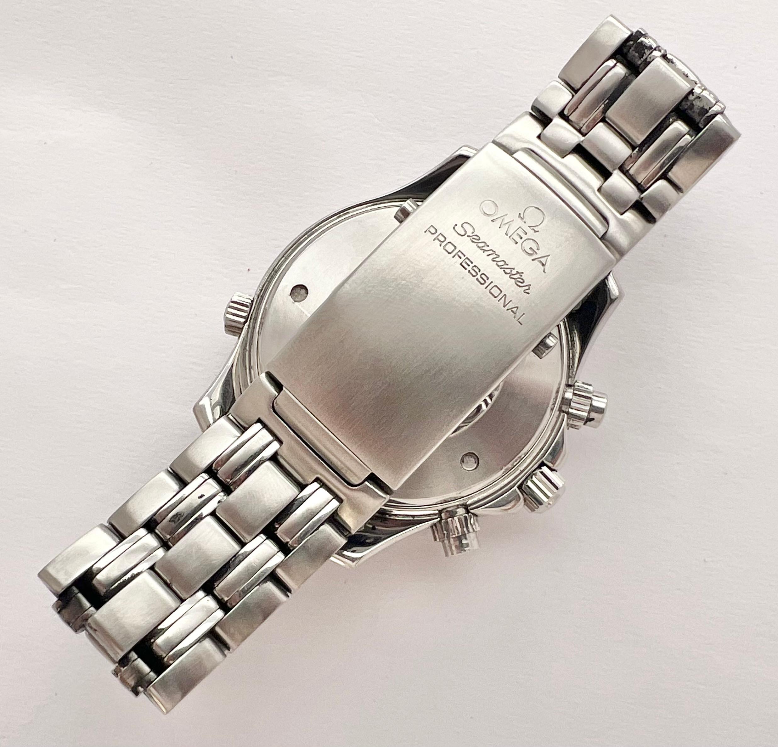 Omega Seamaster Diver 300 M Chronometer 300m Professional Watch 2