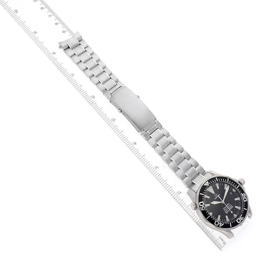Omega Seamaster Diver 300M Automatik-Herrenuhr aus Stahl mit schwarzem Zifferblatt 2254,50,00 im Angebot 5