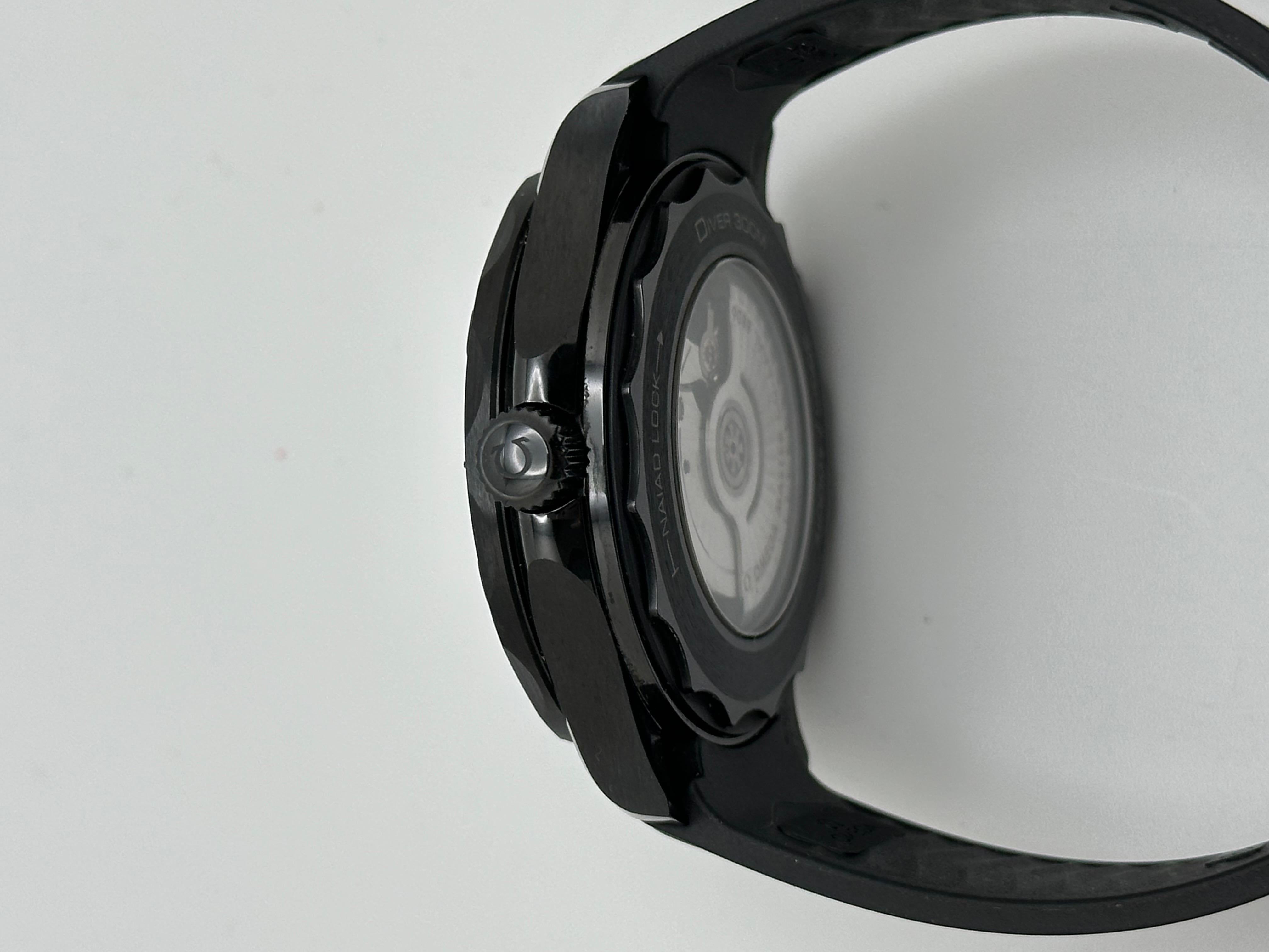 Omega Seamaster Diver 300M Nero Ceramica 210.92.44.20.01.003 Scatola Carta 43.5mm in vendita 2