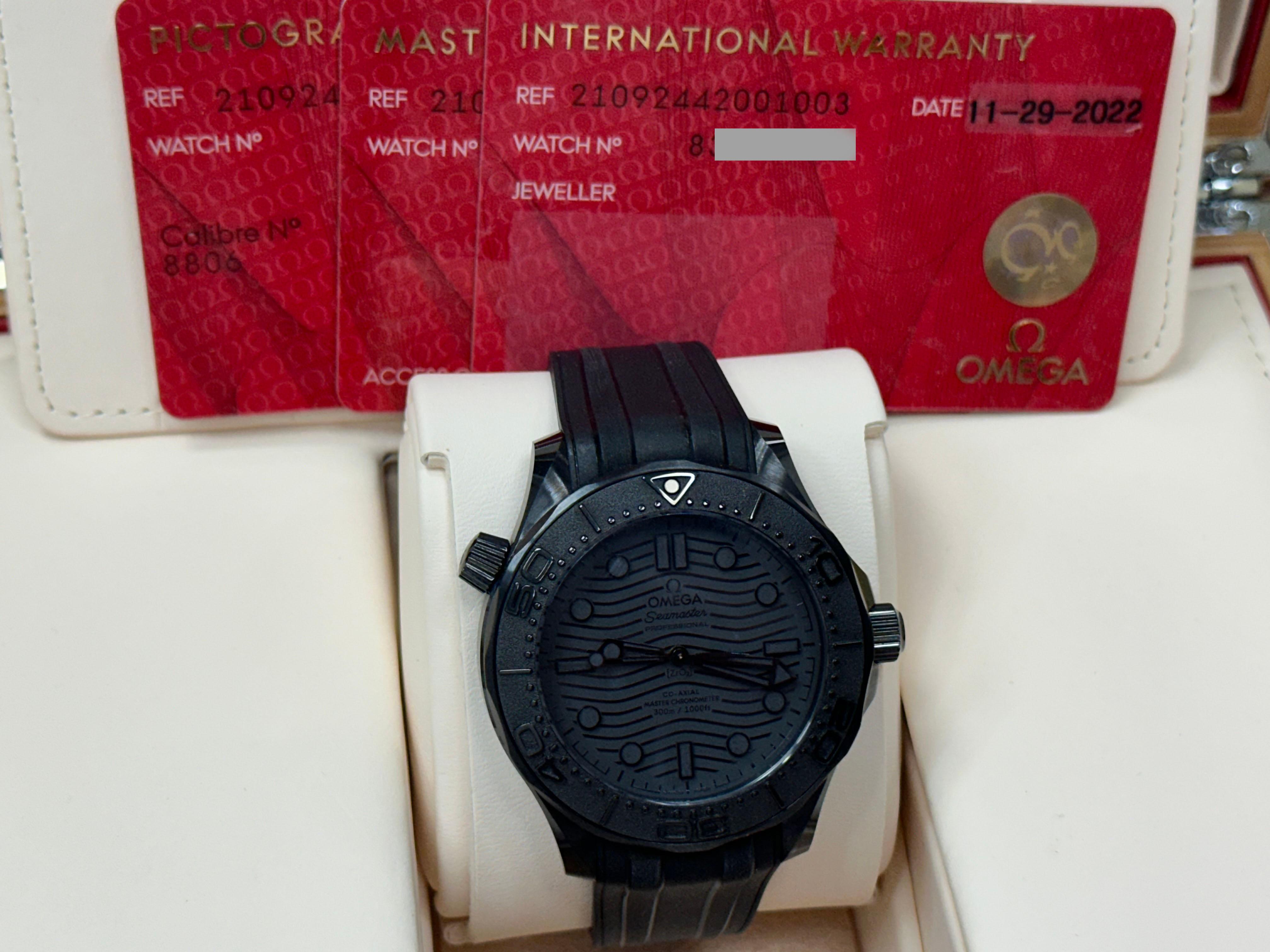 Omega Seamaster Diver 300M Nero Ceramica 210.92.44.20.01.003 Scatola Carta 43.5mm in vendita 3