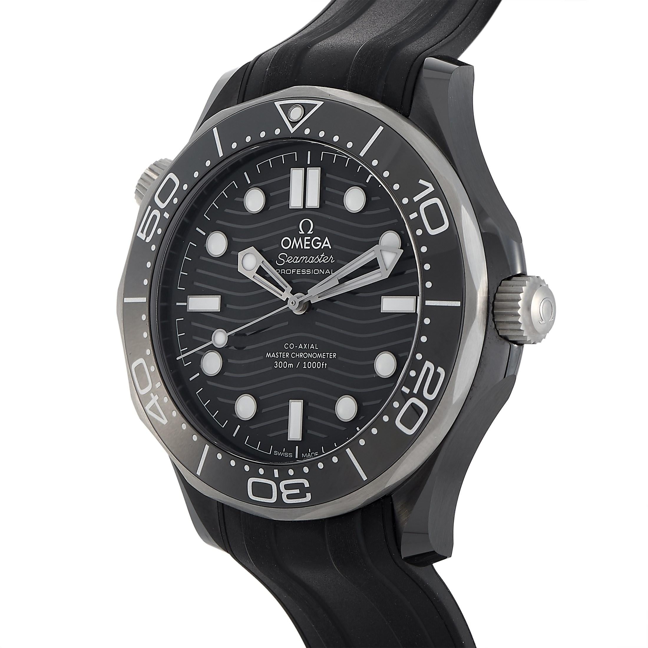 The Omega Seamaster Diver 300M Master Chronometer 43.5 mm Watch, reference number 210.92.44.20.01.001, is an iconic design with a loyal following. A water resistance of 300 meters (1000 feet) makes this a luxury watch that can take on the open water