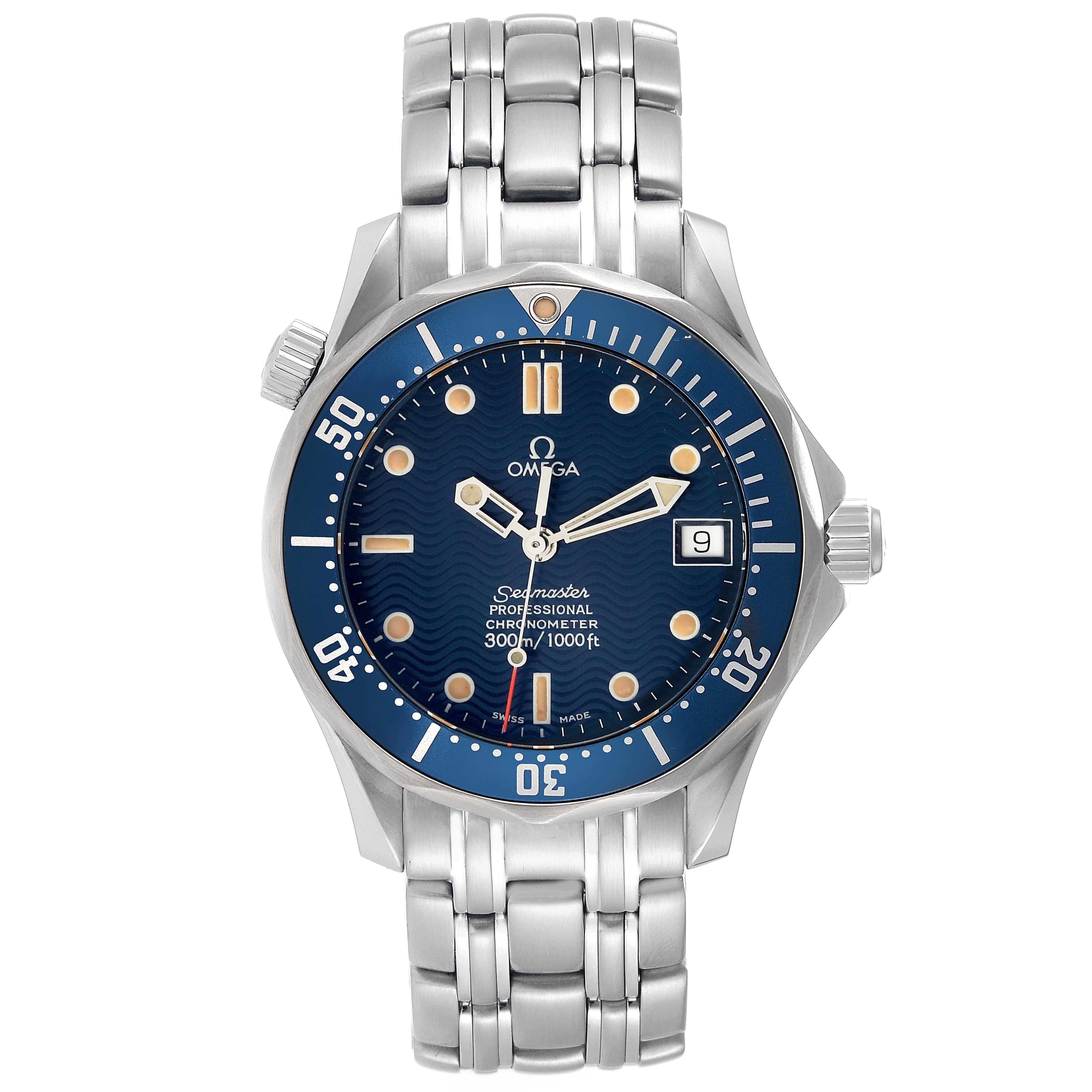 Omega Seamaster Diver 300m Midsize 36mm Steel Automatic Mens Watch 2551.80.00. Automatic self-winding movement. Stainless steel case 36.25 mm in diameter. Omega logo on the crown. Stainless steel blue unidirectional rotating diver's bezel. Scratch