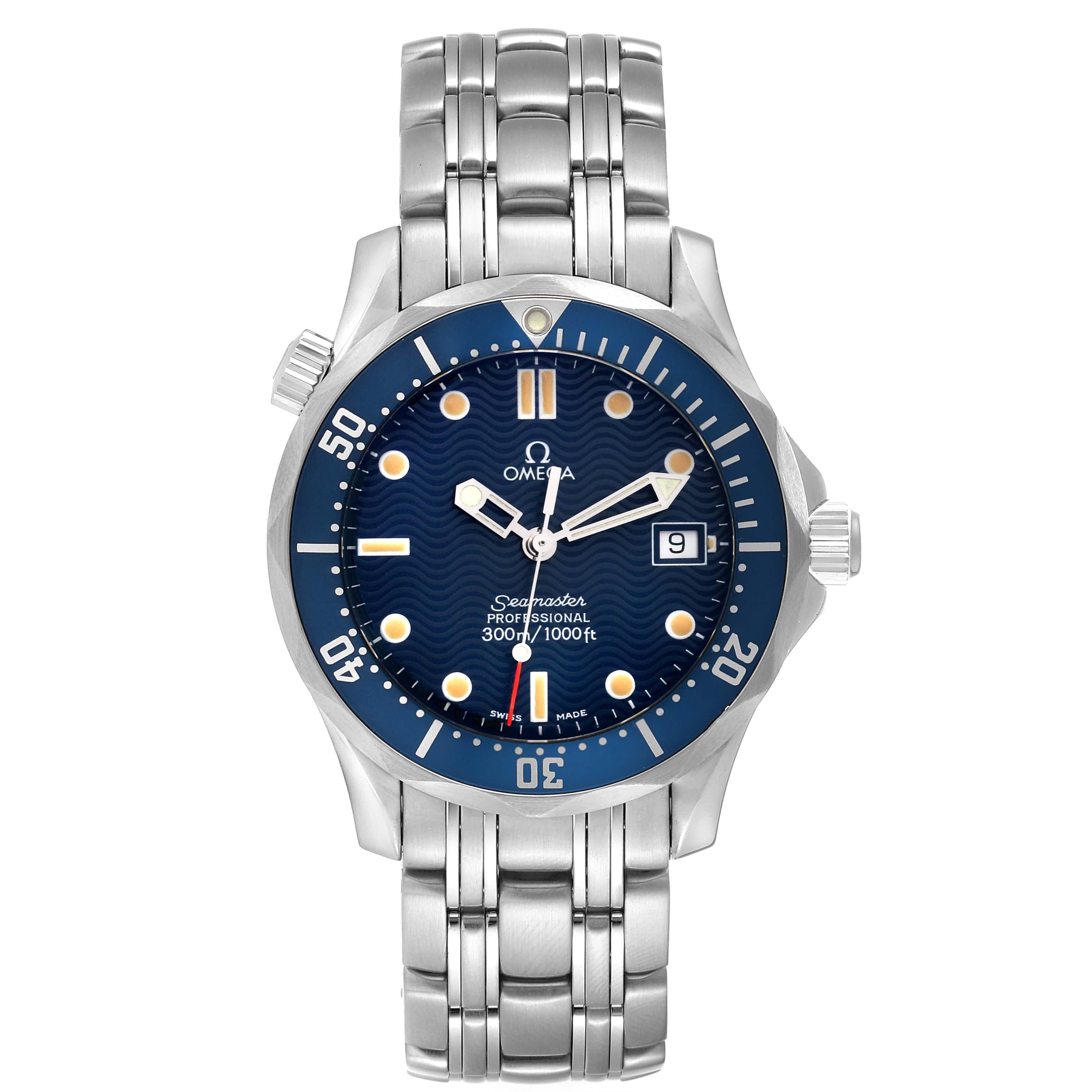 Omega Seamaster Diver 300M Midsize Quartz Steel Mens Watch 2561.80.00. Quartz movement. Stainless steel case 36.25 mm in diameter. Helium escape valve at 10 o'clock. Omega logo on the crown. Blue unidirectional rotating bezel. Scratch resistant