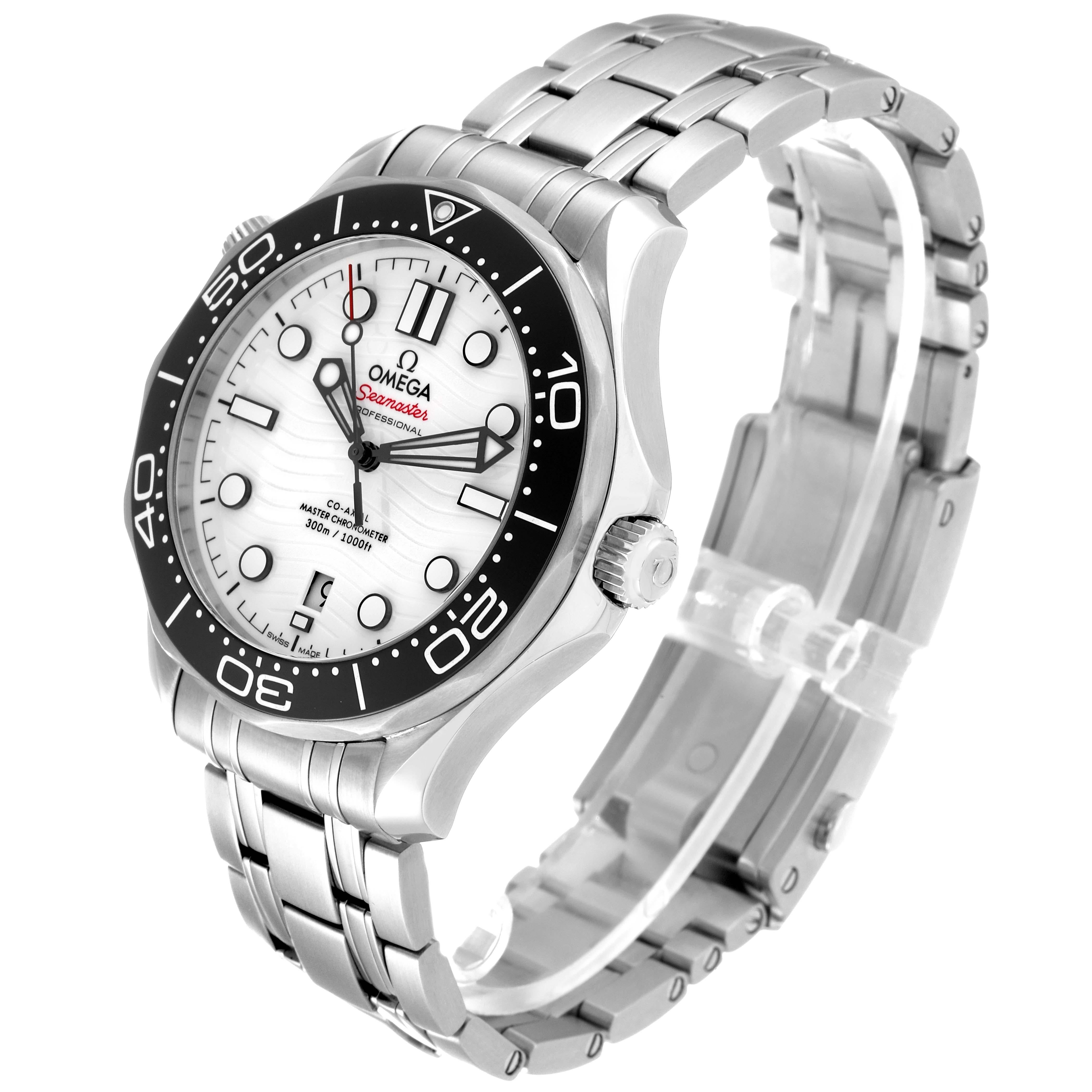 Omega Seamaster Diver 300M Steel Mens Watch 210.30.42.20.04.001 Box Card For Sale 4