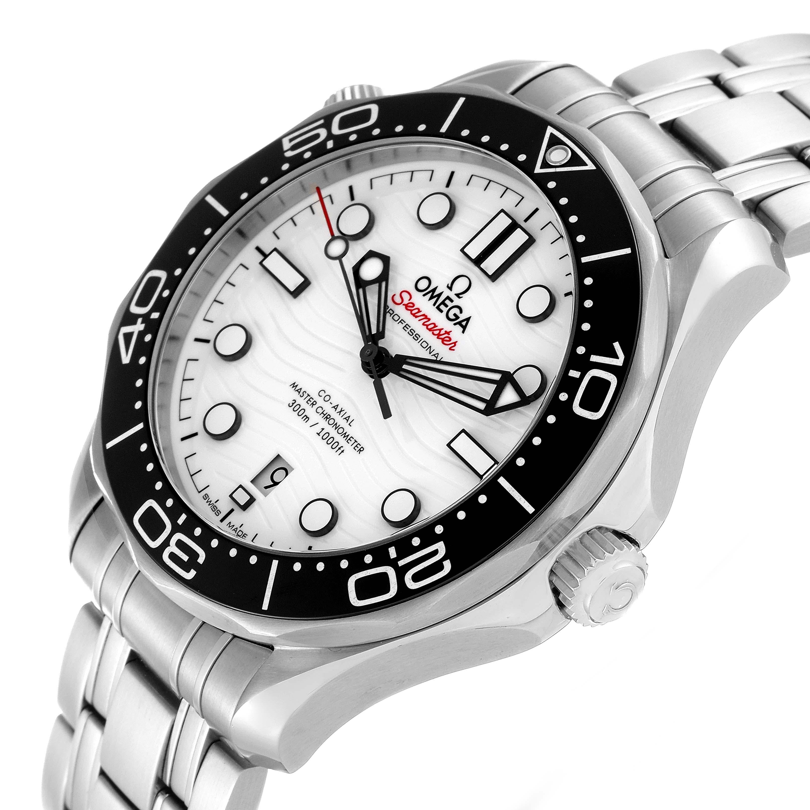Omega Seamaster Diver 300M Steel Mens Watch 210.30.42.20.04.001 Box Card For Sale 4