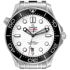 Omega Seamaster Diver 300M Steel Mens Watch 210.30.42.20.04.001 Box Card