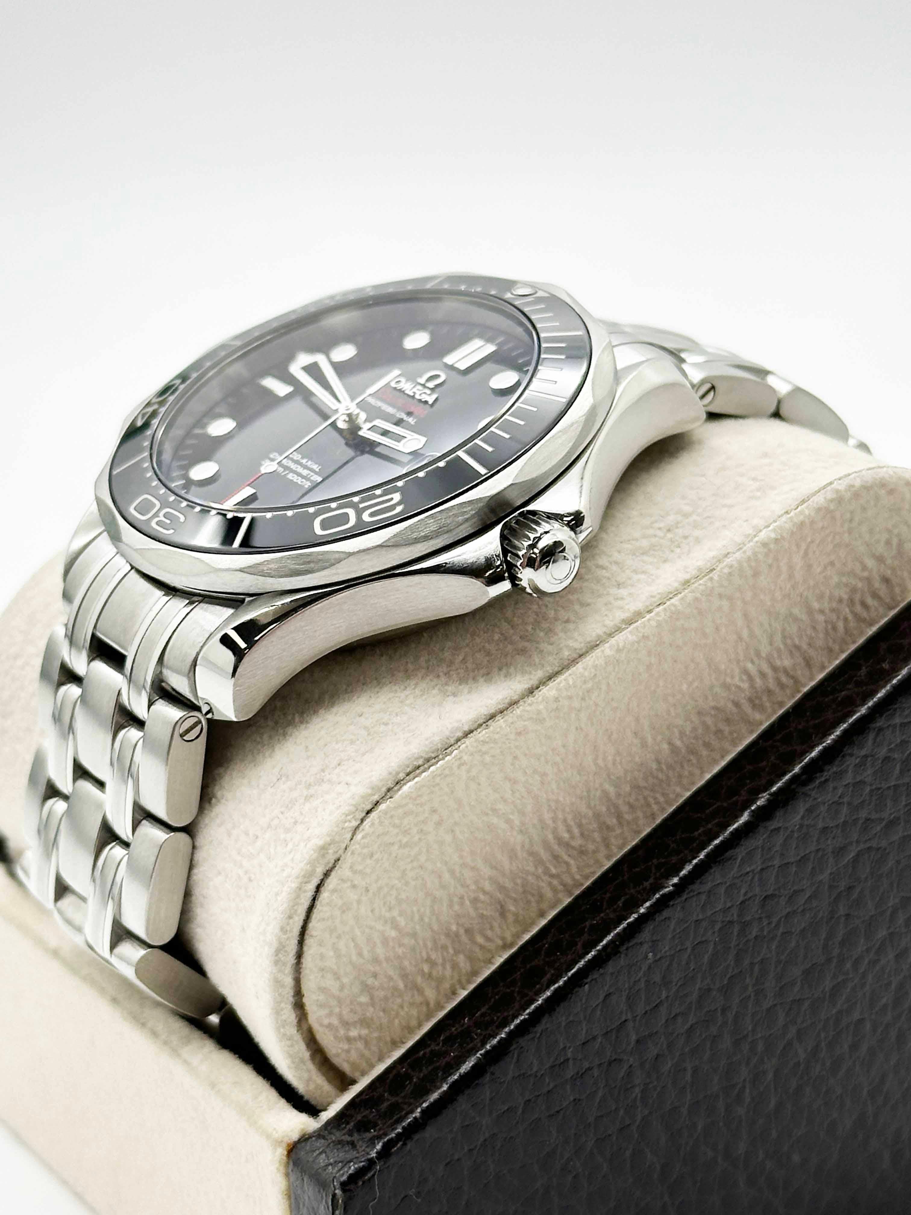 Omega Seamaster Diver 41mm 212.30.41.20.01.003 Schwarzes Zifferblatt Edelstahl Box Papier 3