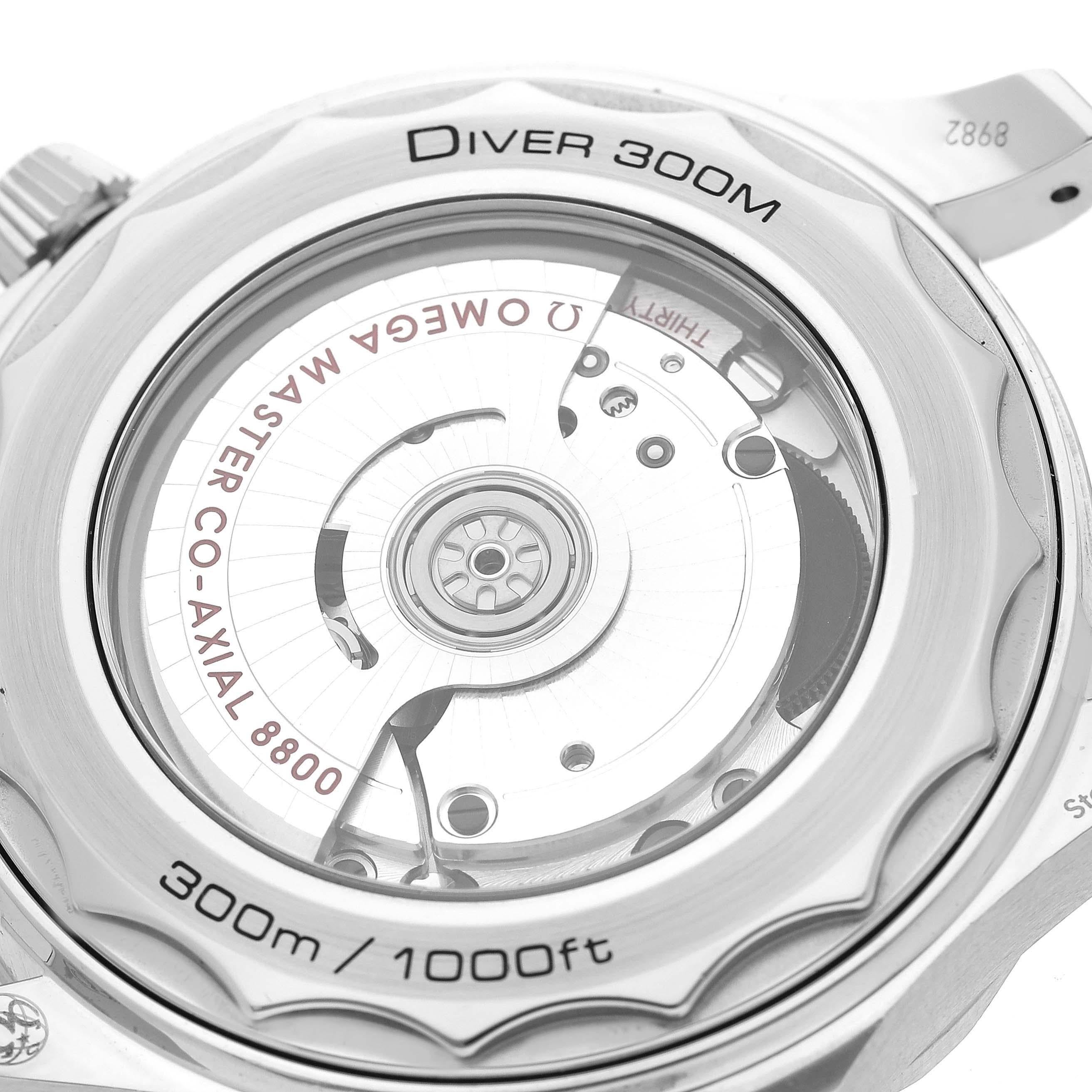 Omega Seamaster Diver Blaues Zifferblatt Stahl Herrenuhr 210.30.42.20.03.001 Boxkartenkarte im Zustand „Hervorragend“ in Atlanta, GA