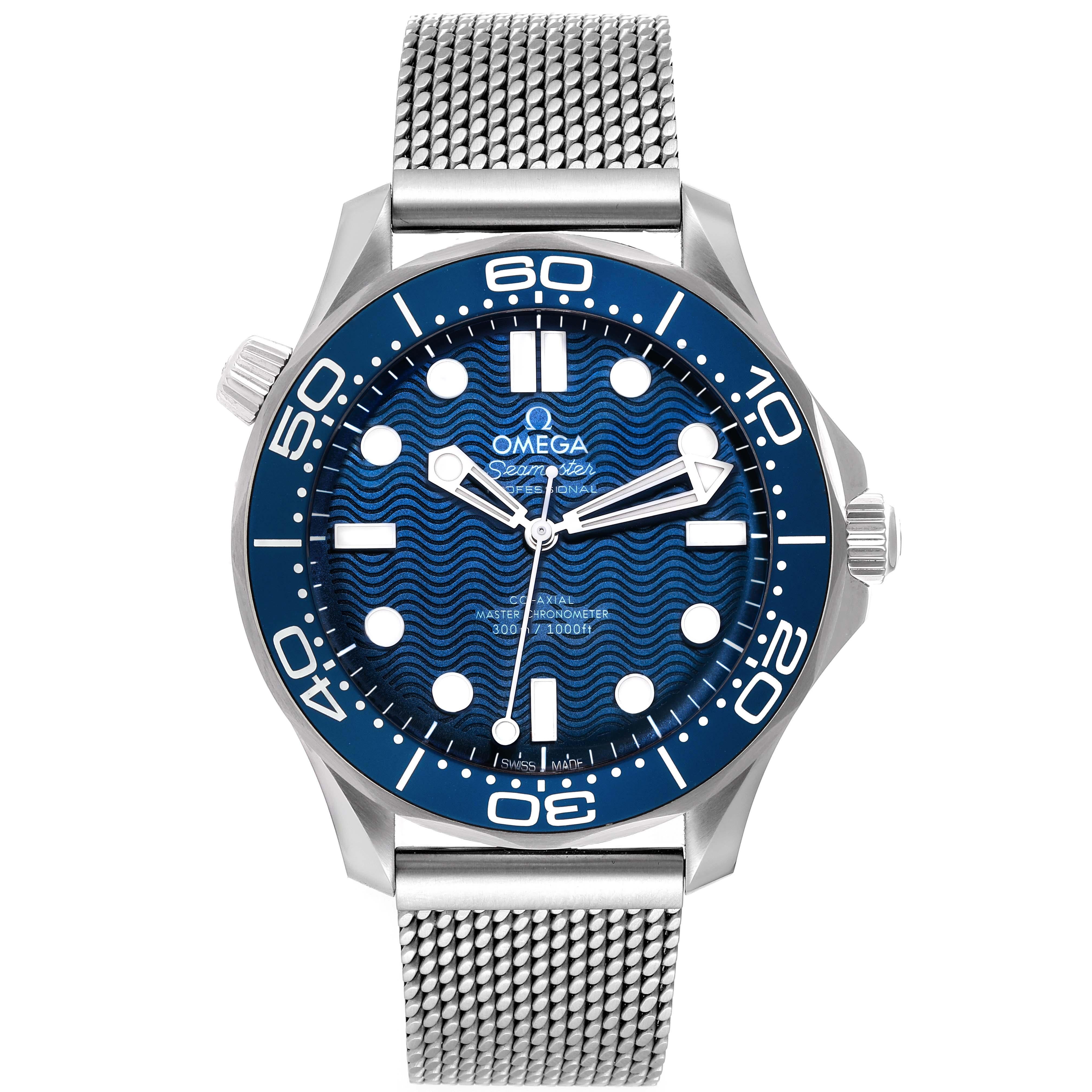 Omega Seamaster Diver James Bond Steel Mens Watch 210.30.42.20.03.002 Box Card. Automatic self-winding chronometer, Co-Axial Escapement movement with rhodium-plated finish. Stainless steel case 42.0 mm in diameter. Helium escape valve at 10 o'clock.