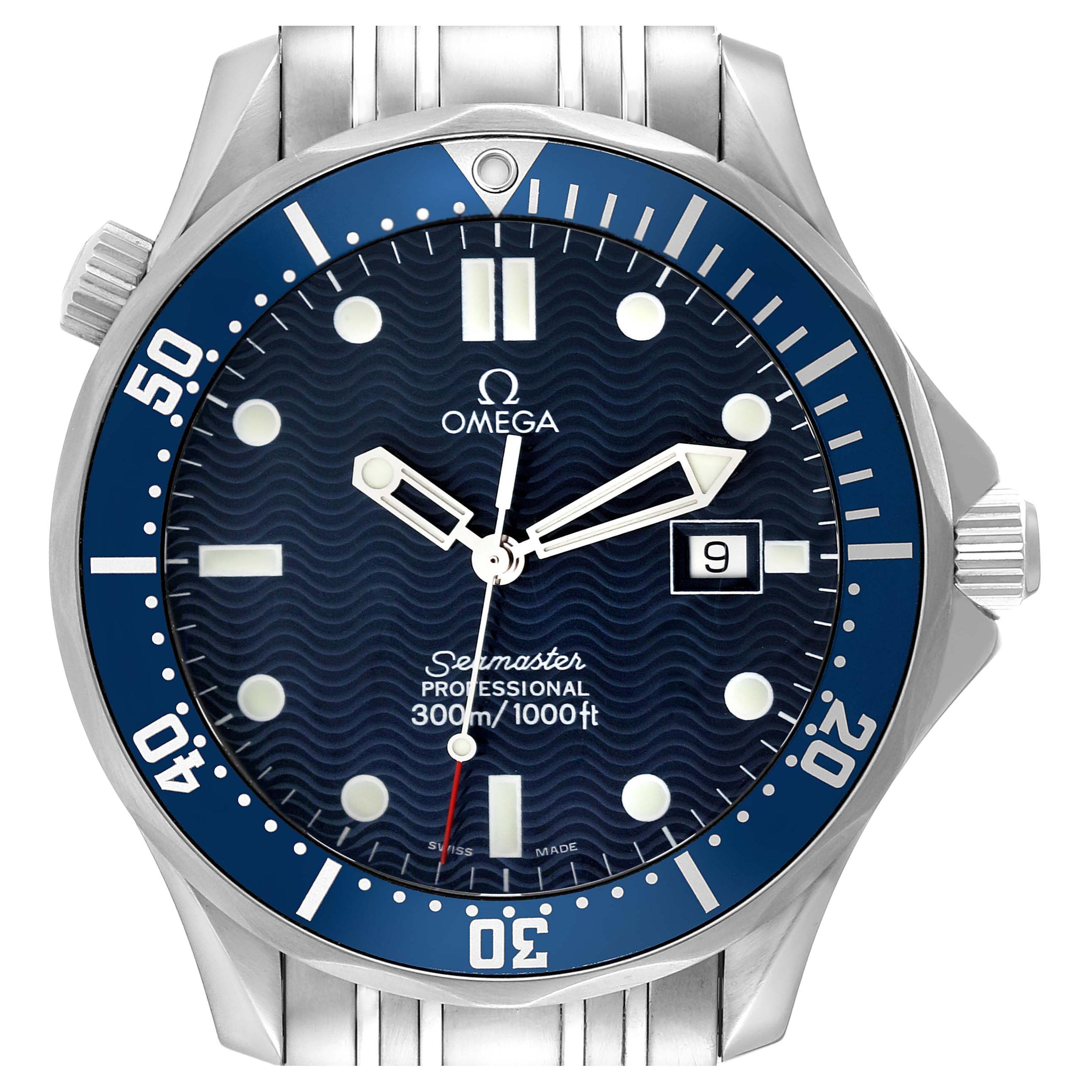 Omega Seamaster Diver James Bond Steel Mens Watch 2541.80.00 Box Papers