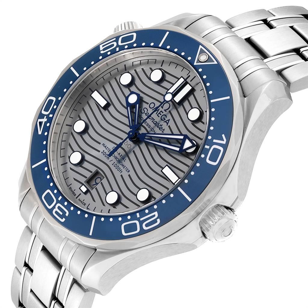 Omega Seamaster Diver Master Chronometer Men's Watch 210.30.42.20.06.001 2