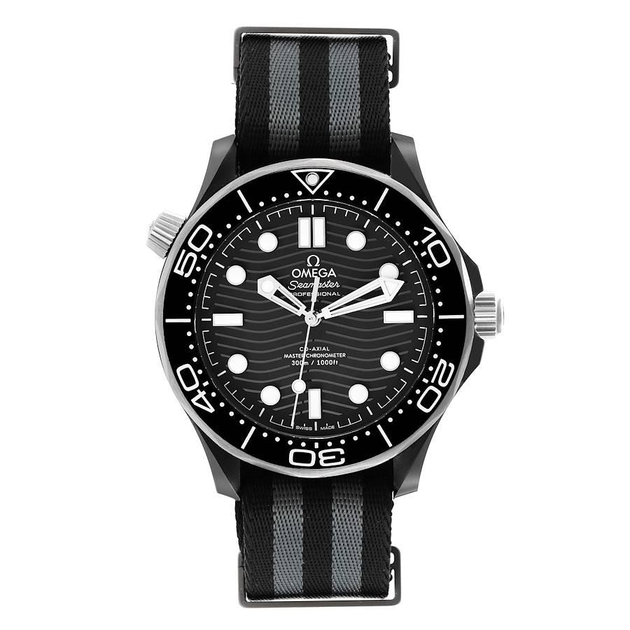 Omega Seamaster Diver Master Chronometer Watch 210.92.44.20.01.002 Unworn. Mouvement automatique à remontage automatique avec échappement Co-Axial.certifié Maître Chronomètre, approuvé par METAS, résistant à des champs magnétiques atteignant 15 000