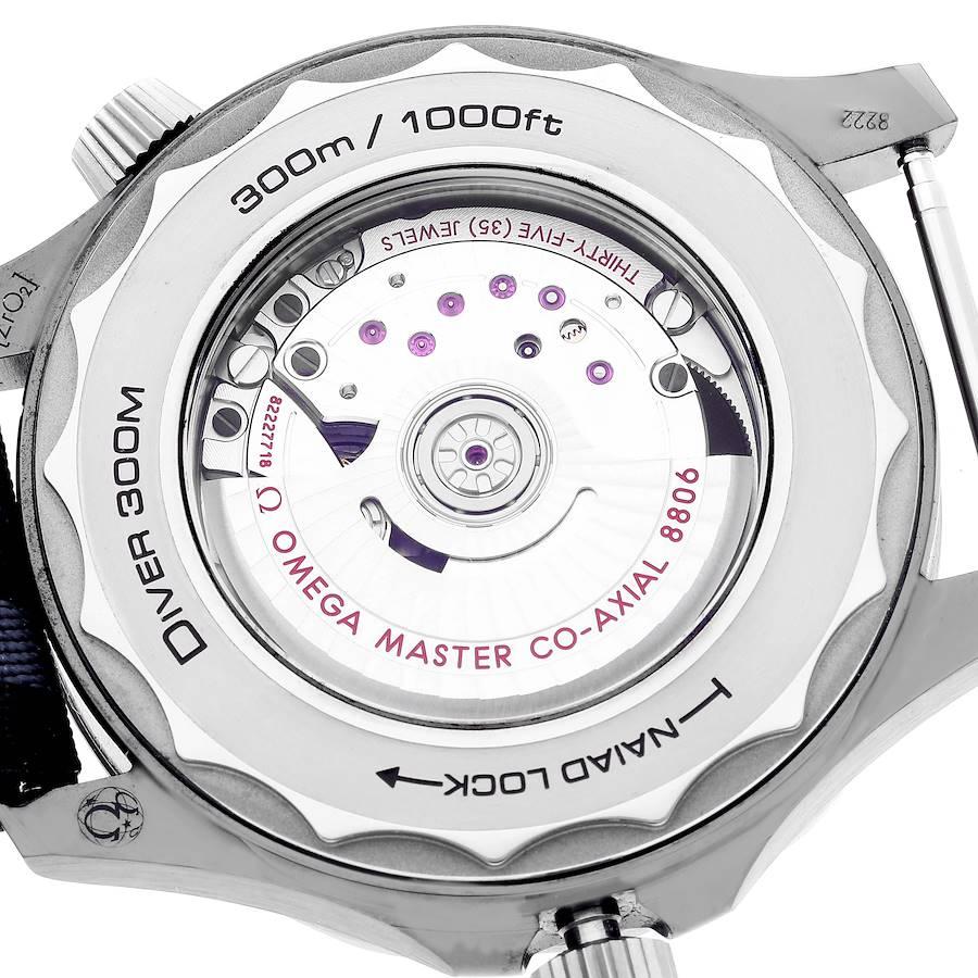Omega Seamaster Diver Master Chronometer Watch 210.92.44.20.01.002 Unworn en vente 2