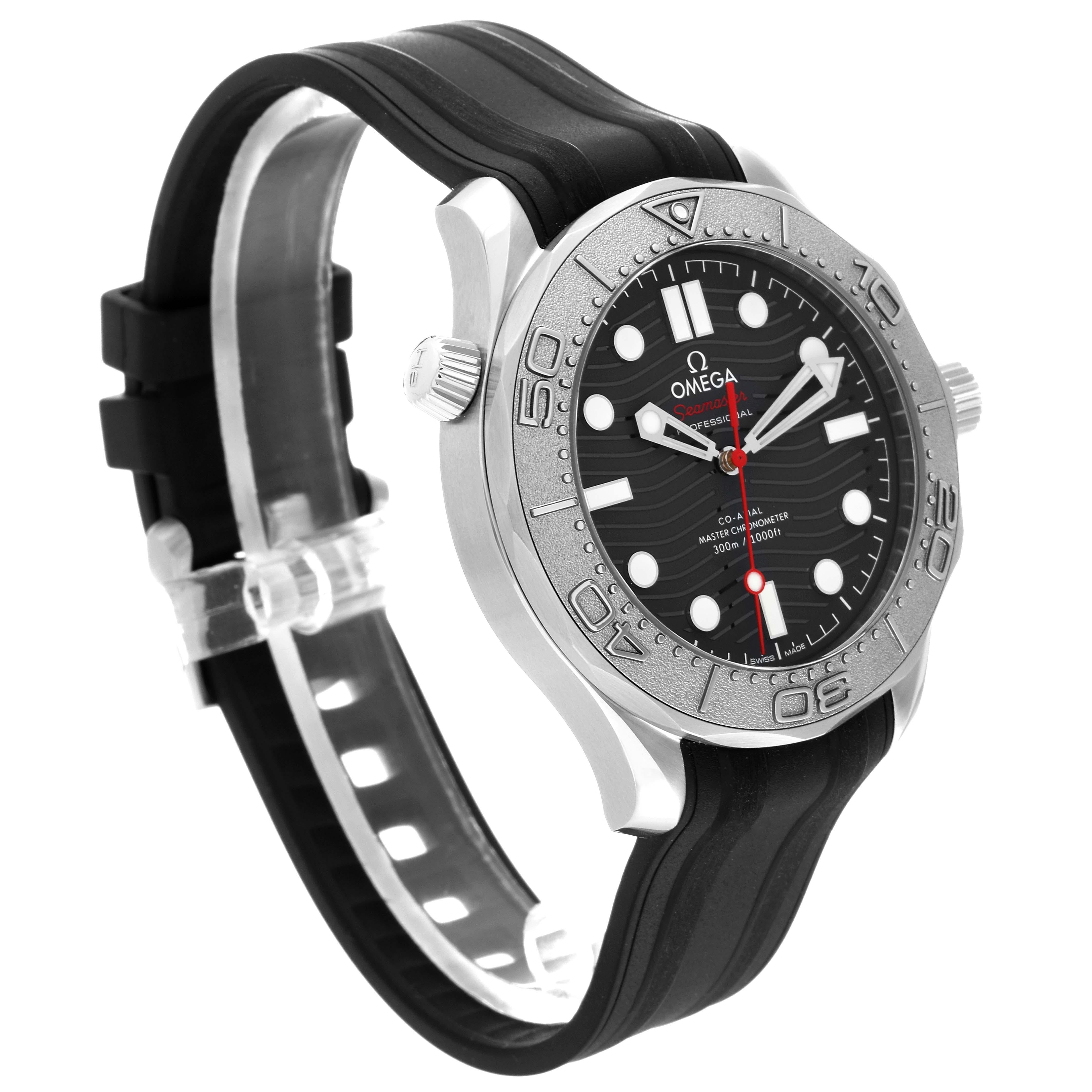 Omega Seamaster Diver Nekton Edition Steel Mens Watch 210.32.42.20.01.002 In Excellent Condition For Sale In Atlanta, GA