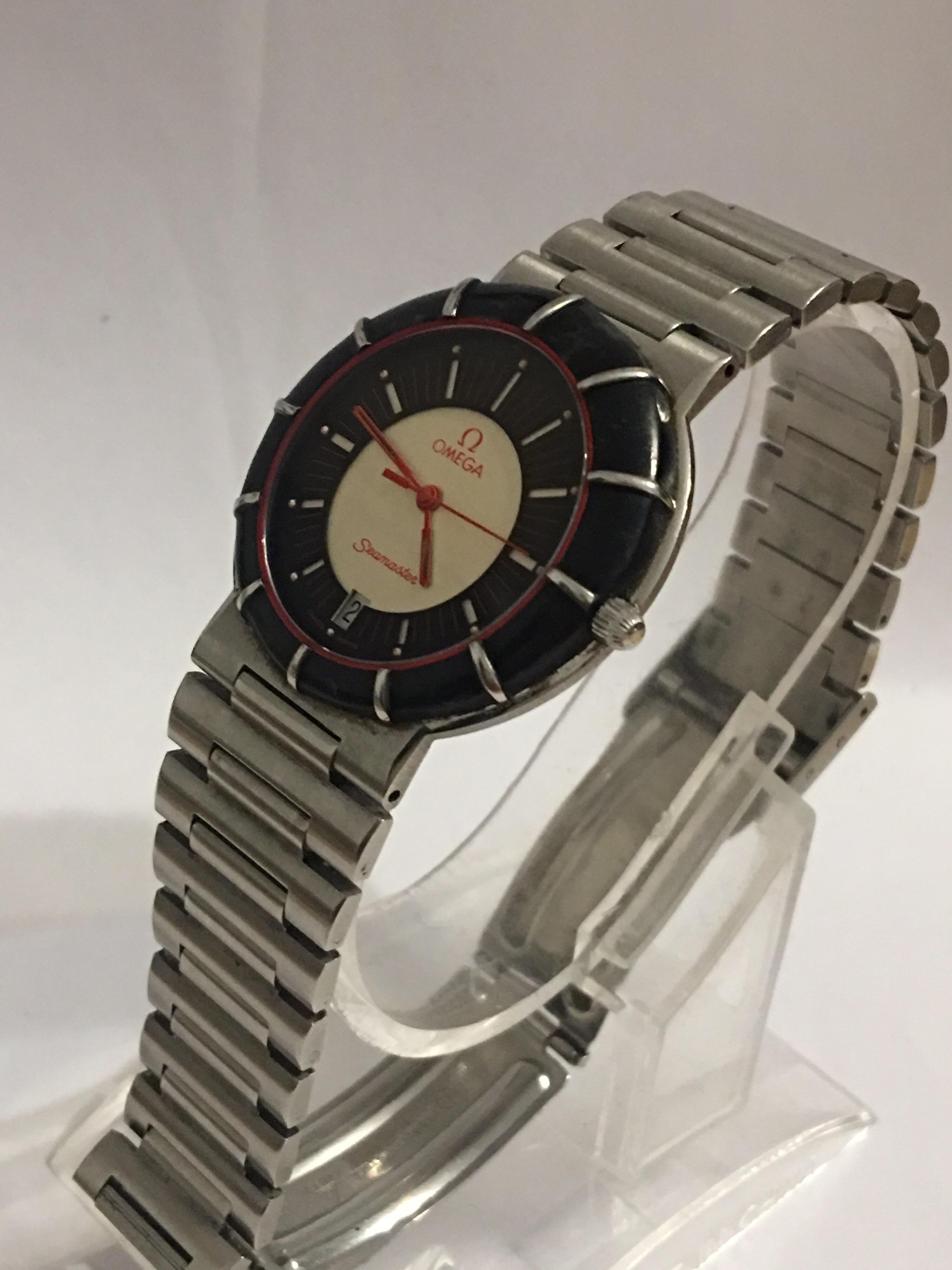 This beautiful pre own battery driven watch is in good working condition and is running well. Please study the images carefully as form part of the description.