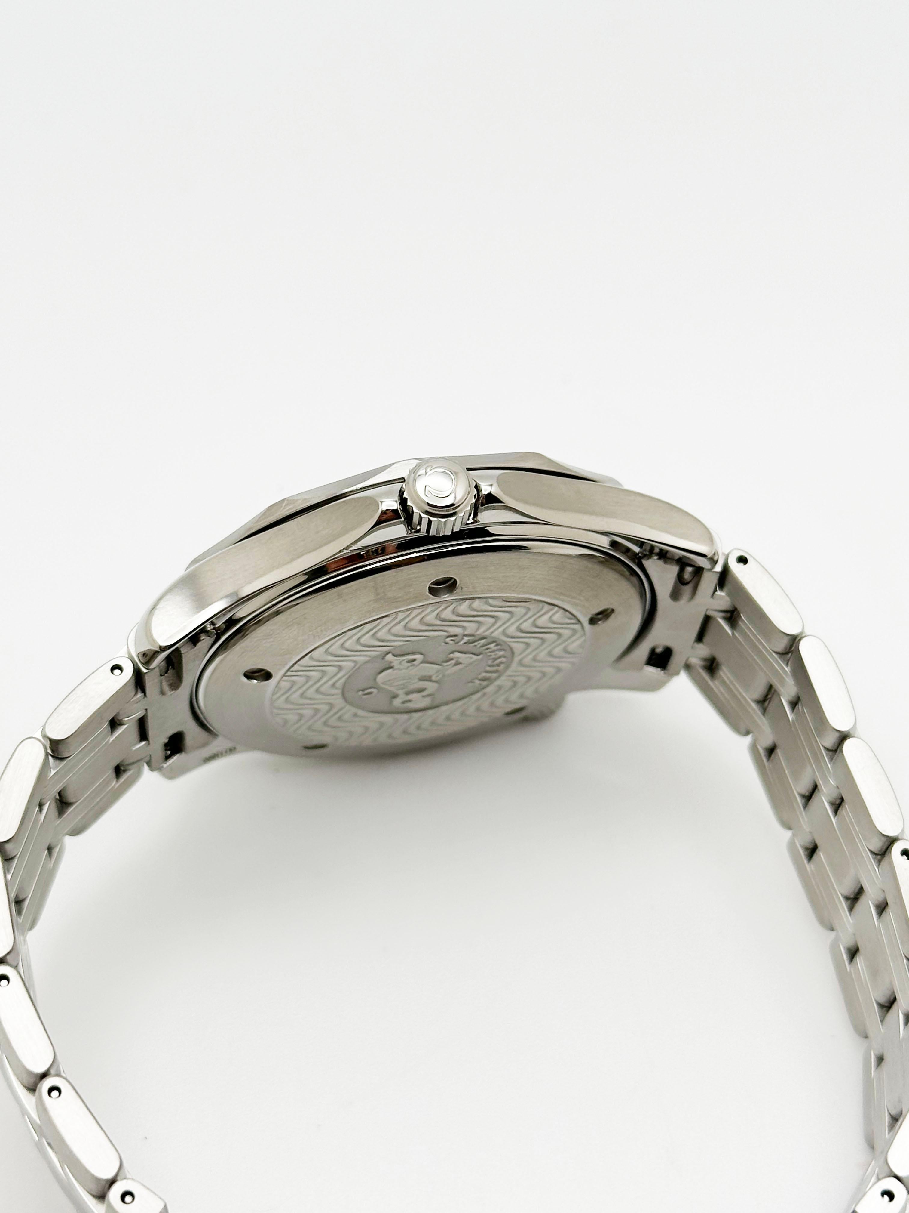Omega Seamaster Golden Eye James Bond 2541.80.00 Blue Dial Stainless Steel 41mm en vente 3
