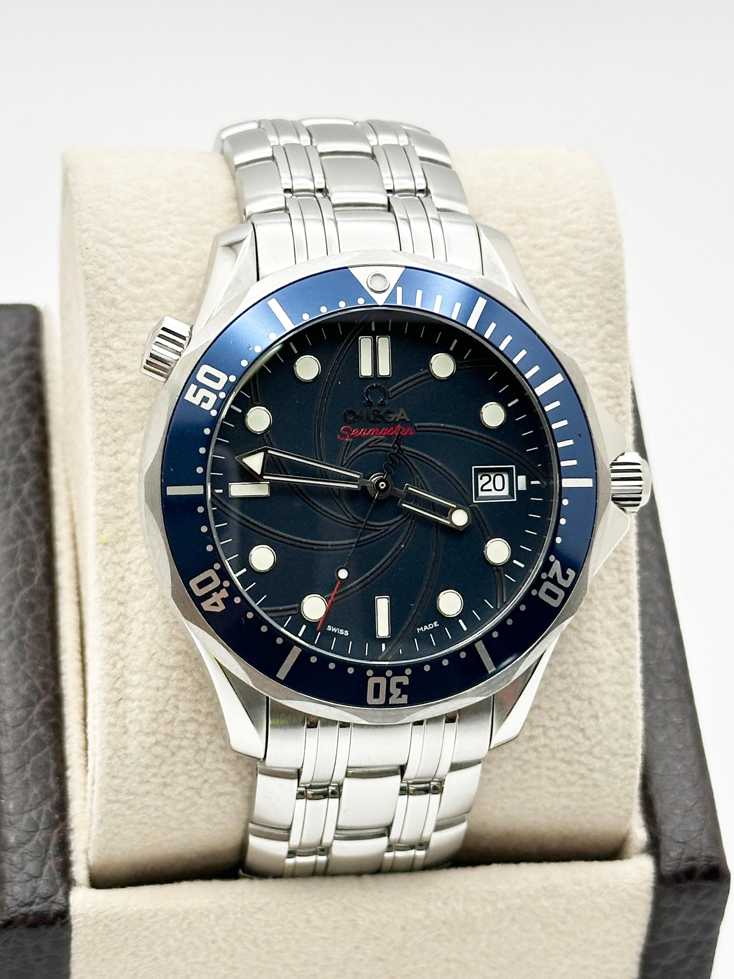 Men's Omega Seamaster James Bond 2226.80.00 41mm Blue Dial Stainless Steel For Sale