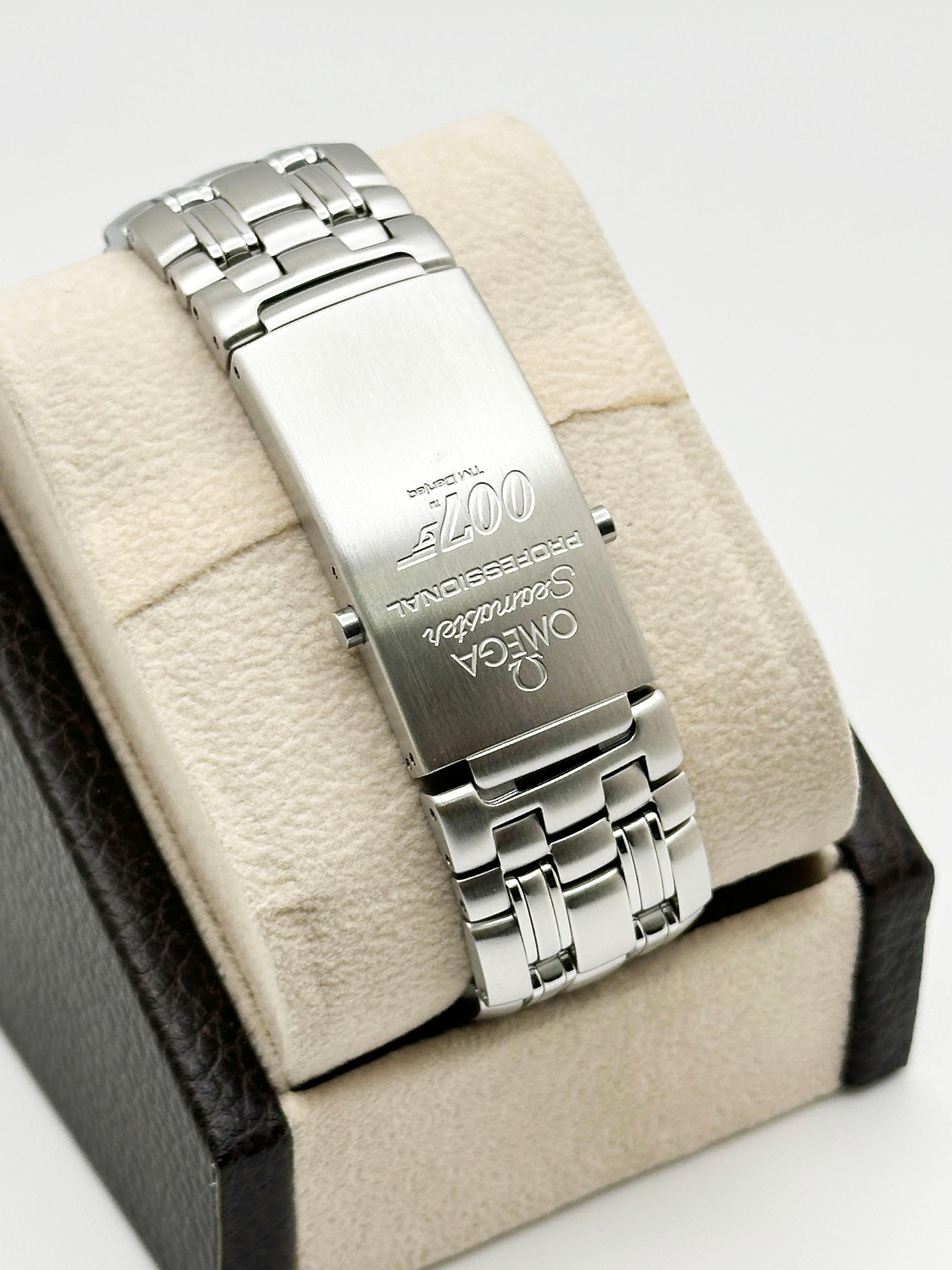 Omega Seamaster James Bond 2226.80.00 41mm Blue Dial Stainless Steel For Sale 1