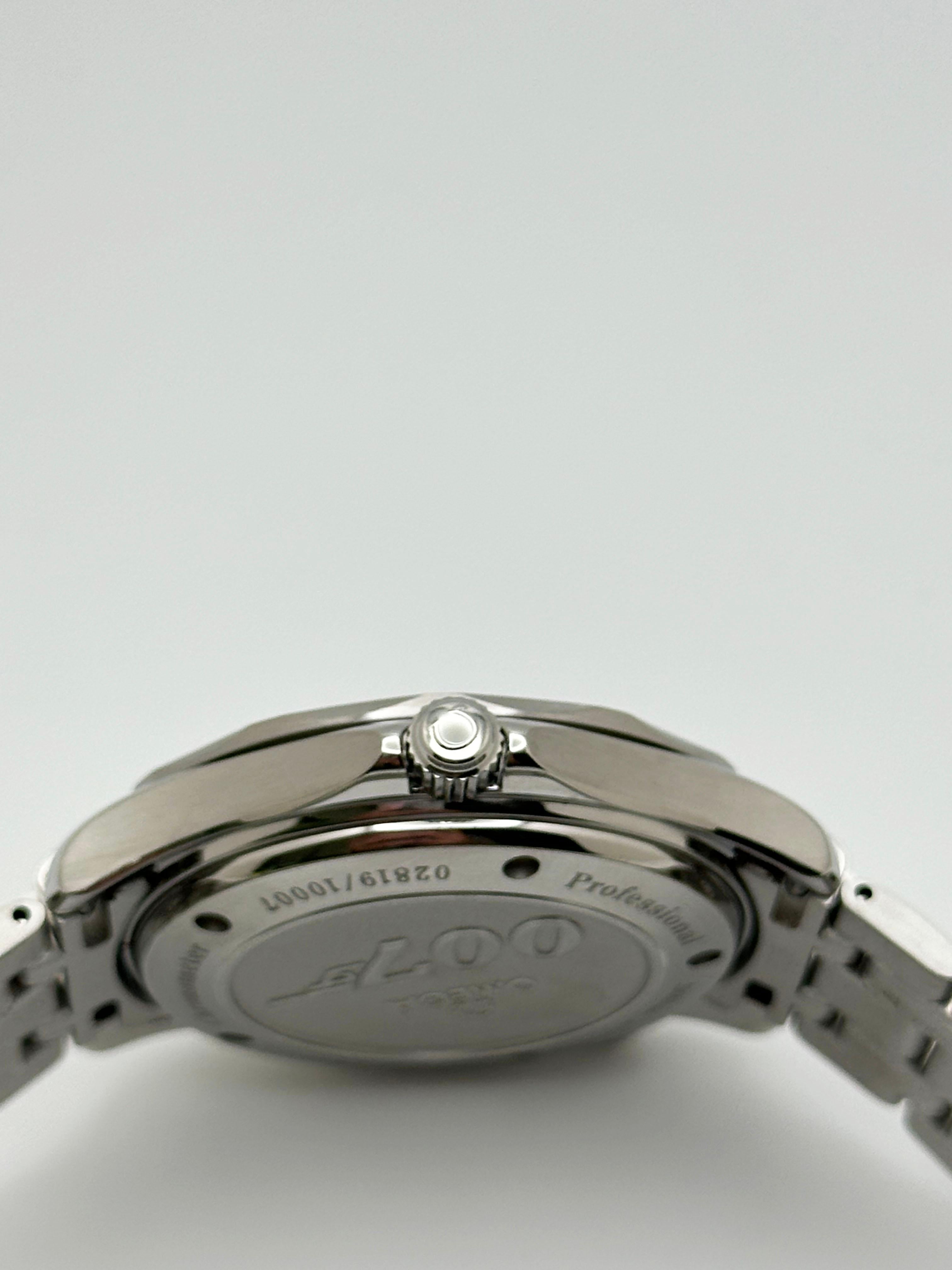 Omega Seamaster James Bond 2226.80.00 41mm Blue Dial Stainless Steel For Sale 4