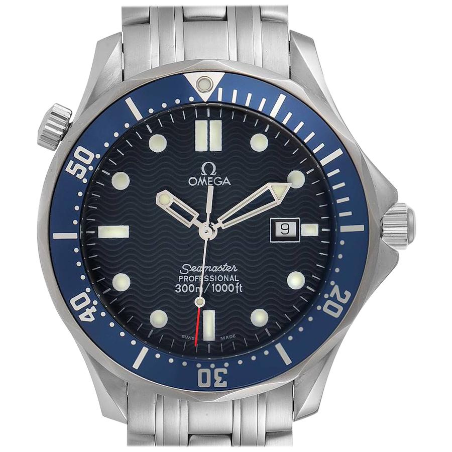 Omega Seamaster James Bond Blue Dial Steel Watch 2541.80.00 Card For Sale