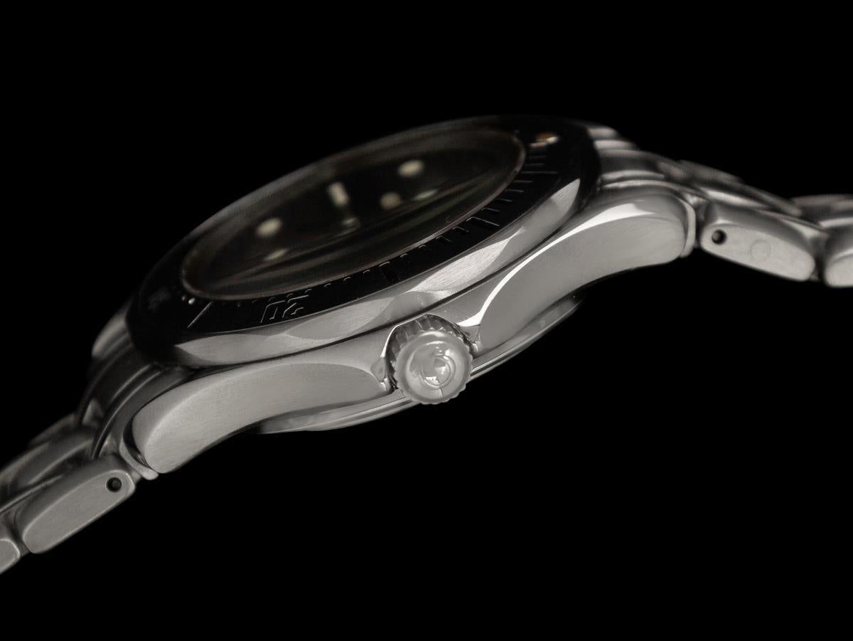 Omega Seamaster Midsize 300M Orologio subacqueo professionale, Acciaio inossidabile In condizioni ottime in vendita a Suwanee, GA