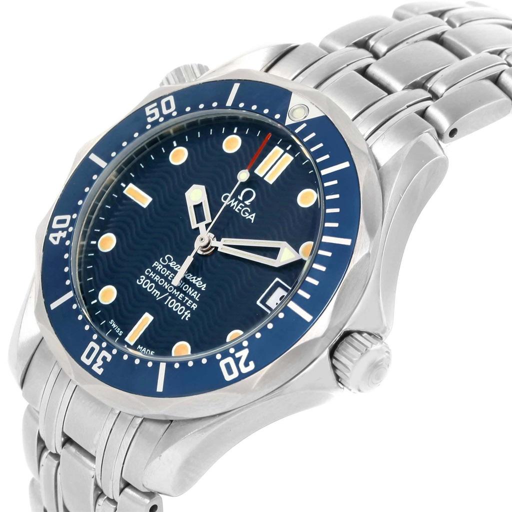 Omega Seamaster Midsize Blue Wave Dial Unisex Watch 2551.80.00 In Excellent Condition In Atlanta, GA