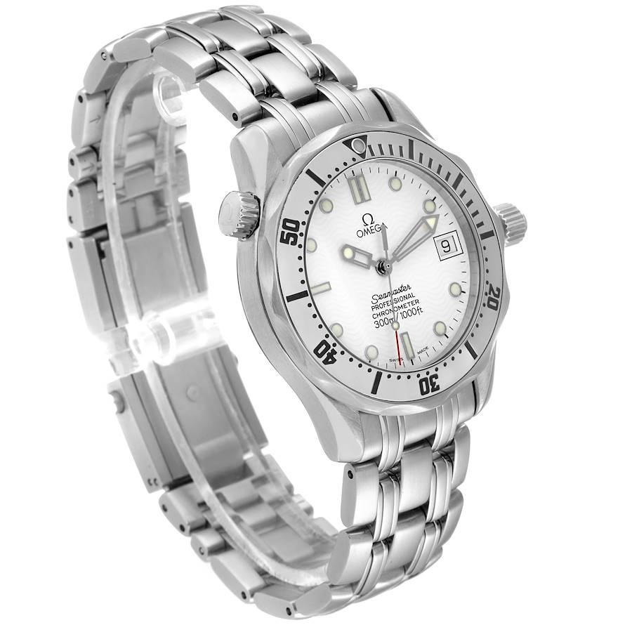 Omega Seamaster Midsize Stahl Weißes Zifferblatt Uhr 2552.20.00 Karte im Zustand „Hervorragend“ im Angebot in Atlanta, GA