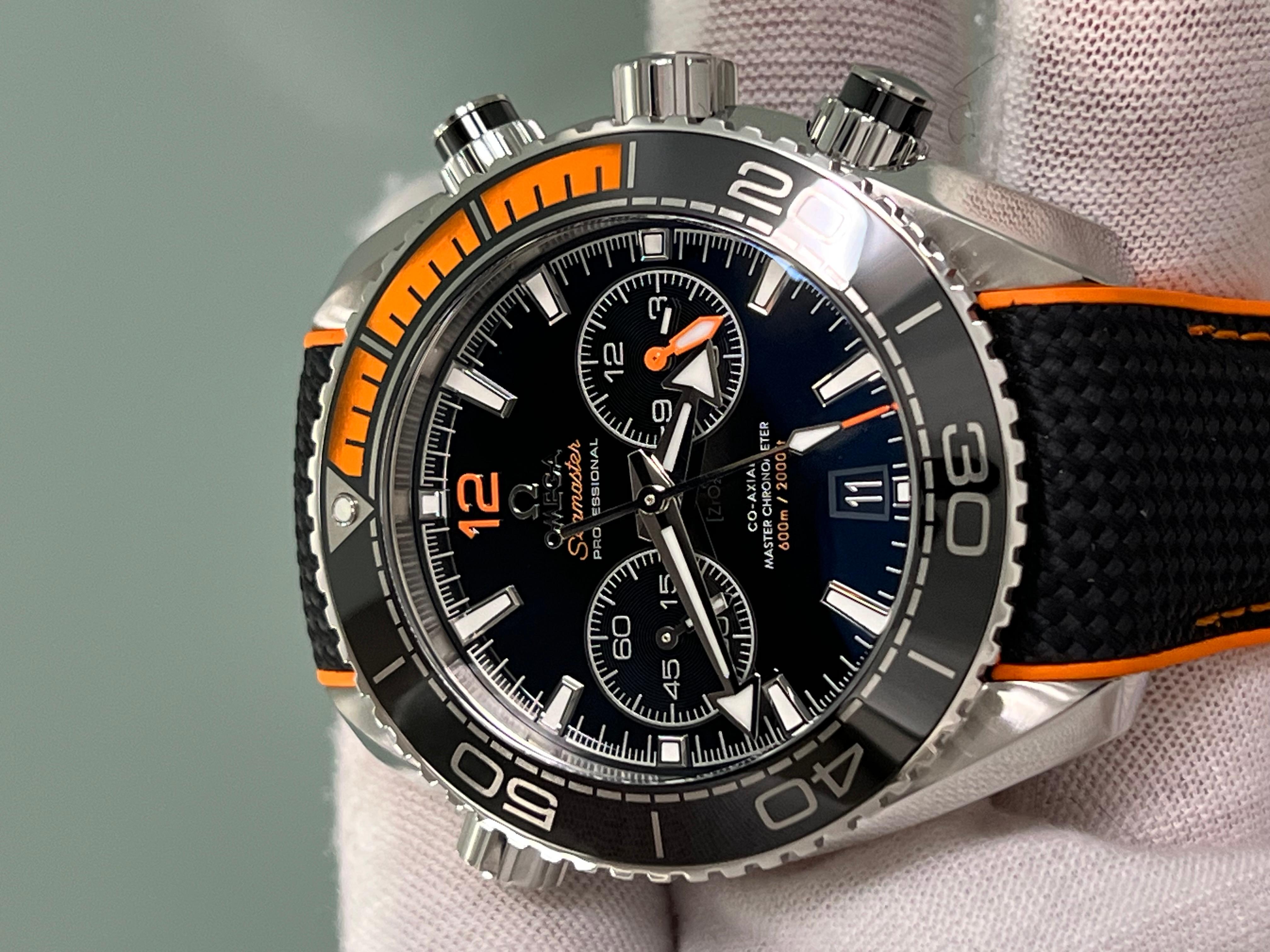 Omega Seamaster Planet Ocean 215.32.44.21.01.001 Steel Black Orange Box Paper 6