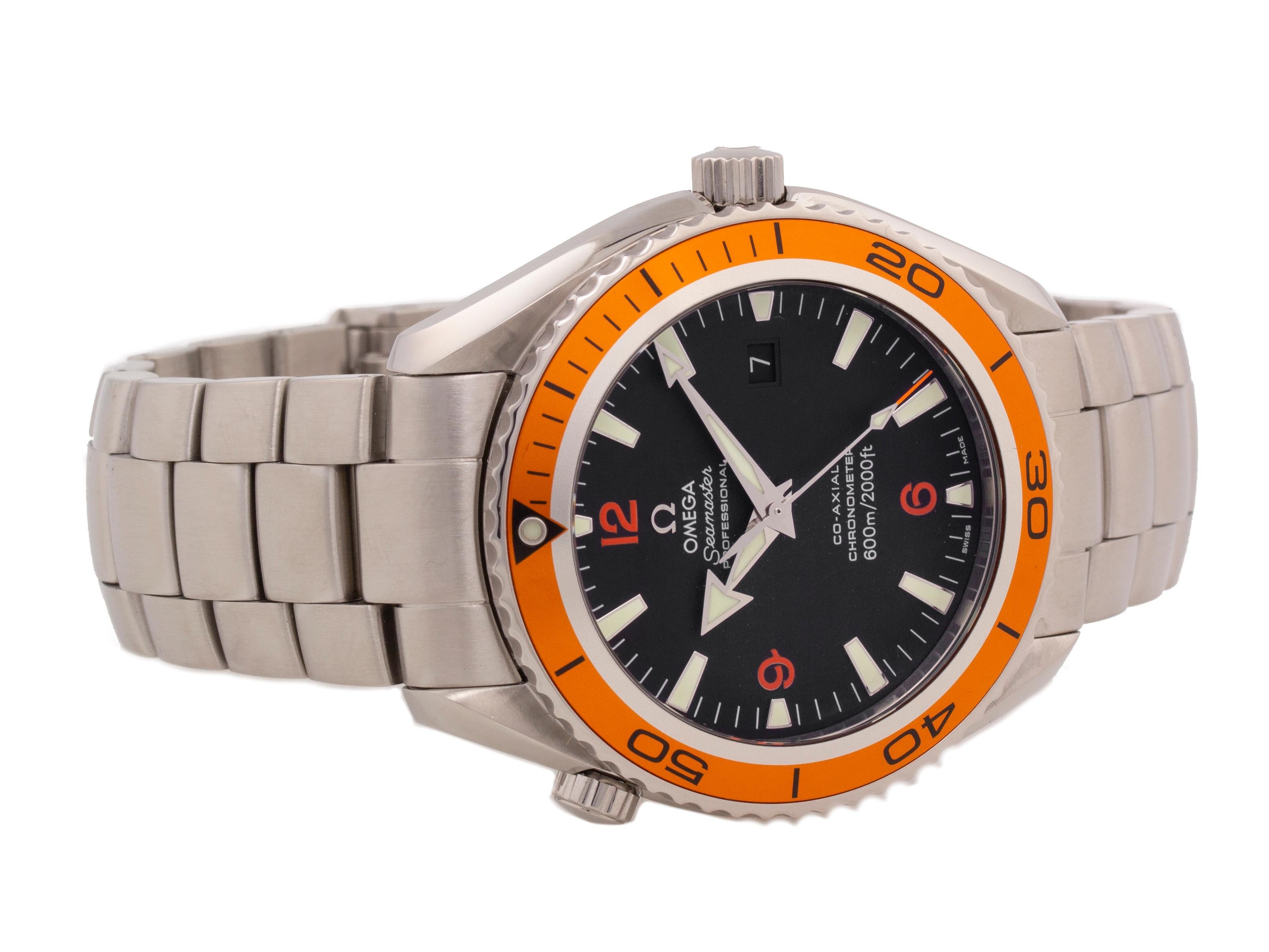 Omega Seamaster Planet Ocean 2209.50.00 In Good Condition For Sale In Willow Grove, PA