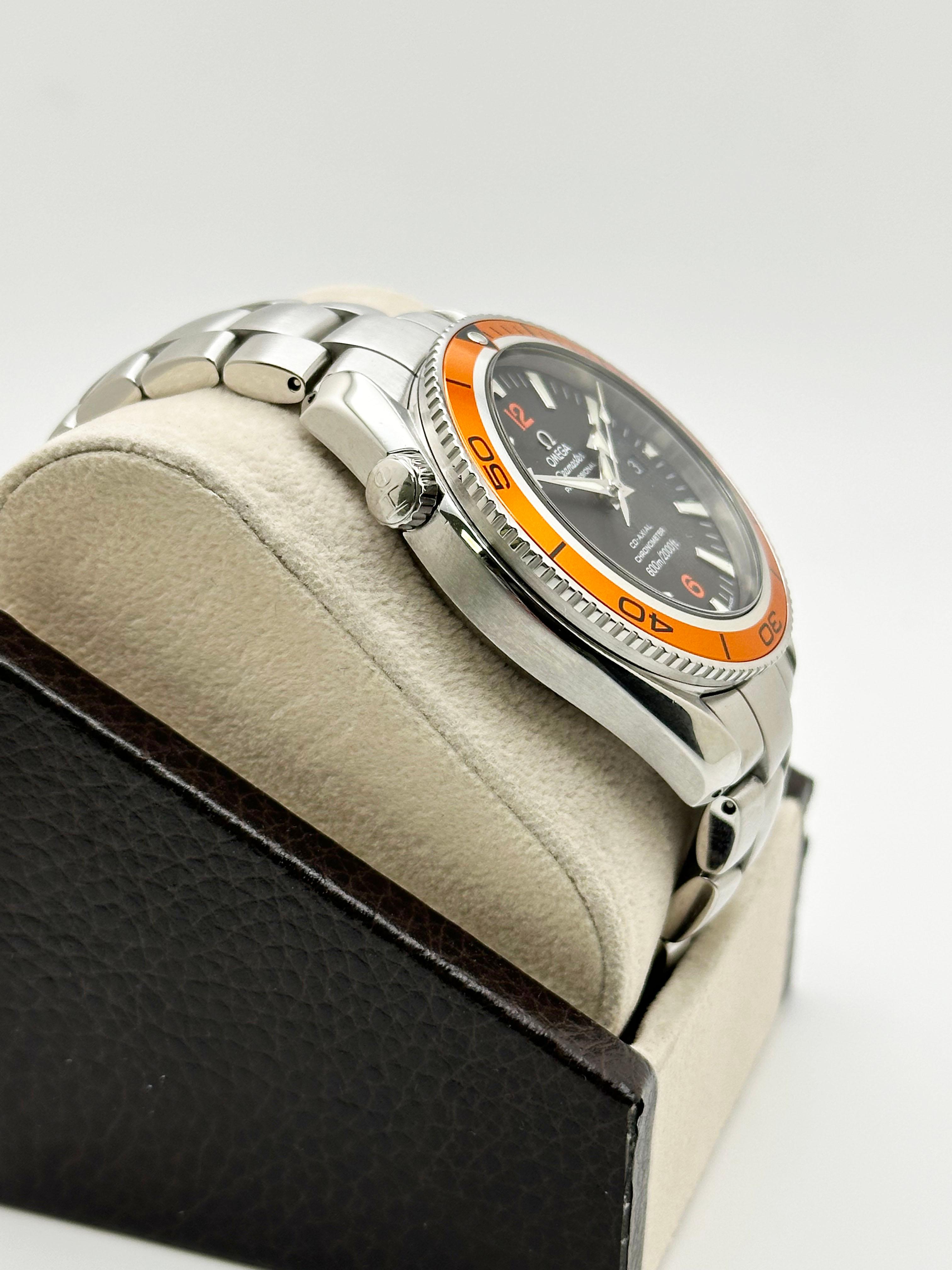 Omega Seamaster Planet Ocean 2209.50.00 Orange Bezel Stainless Black Dial 42mm 1