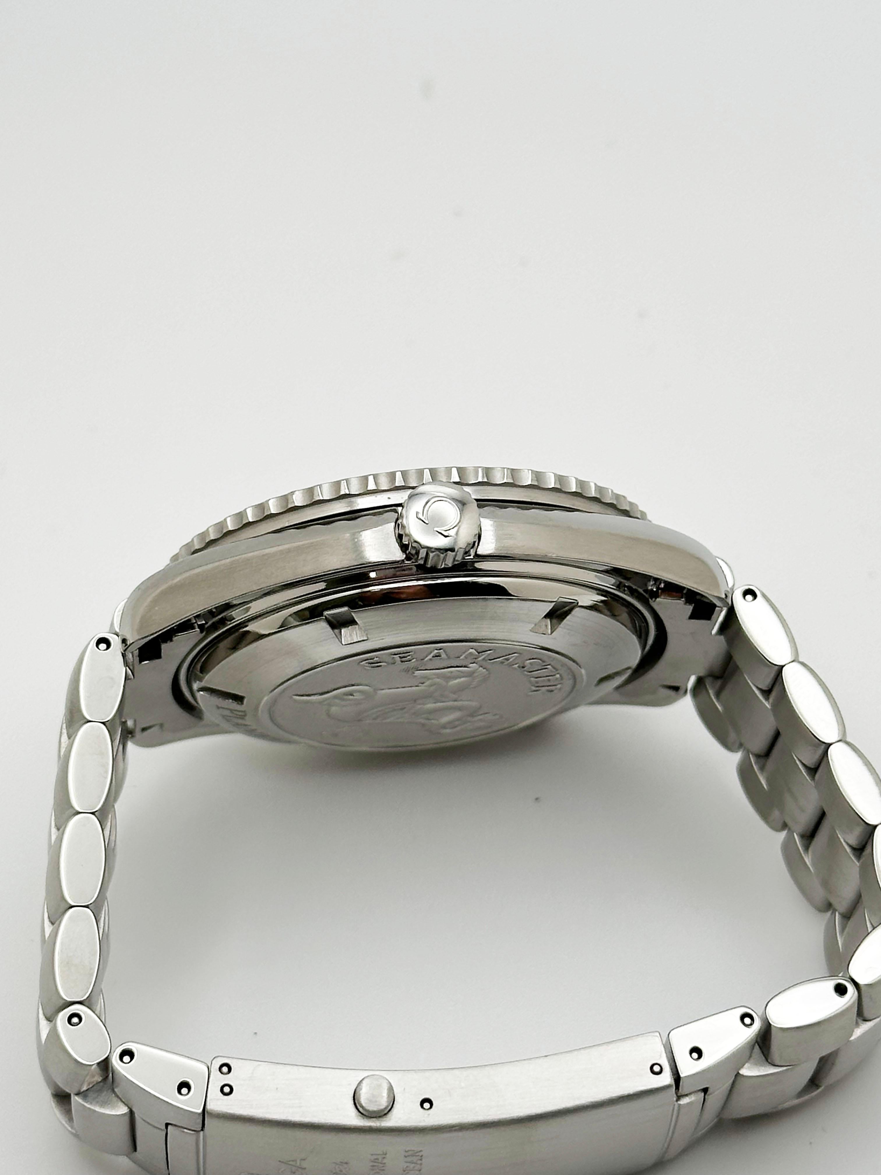 Omega Seamaster Planet Ocean 2909.50.83 Schwarzer und orangefarbener Edelstahl 42mm im Angebot 2