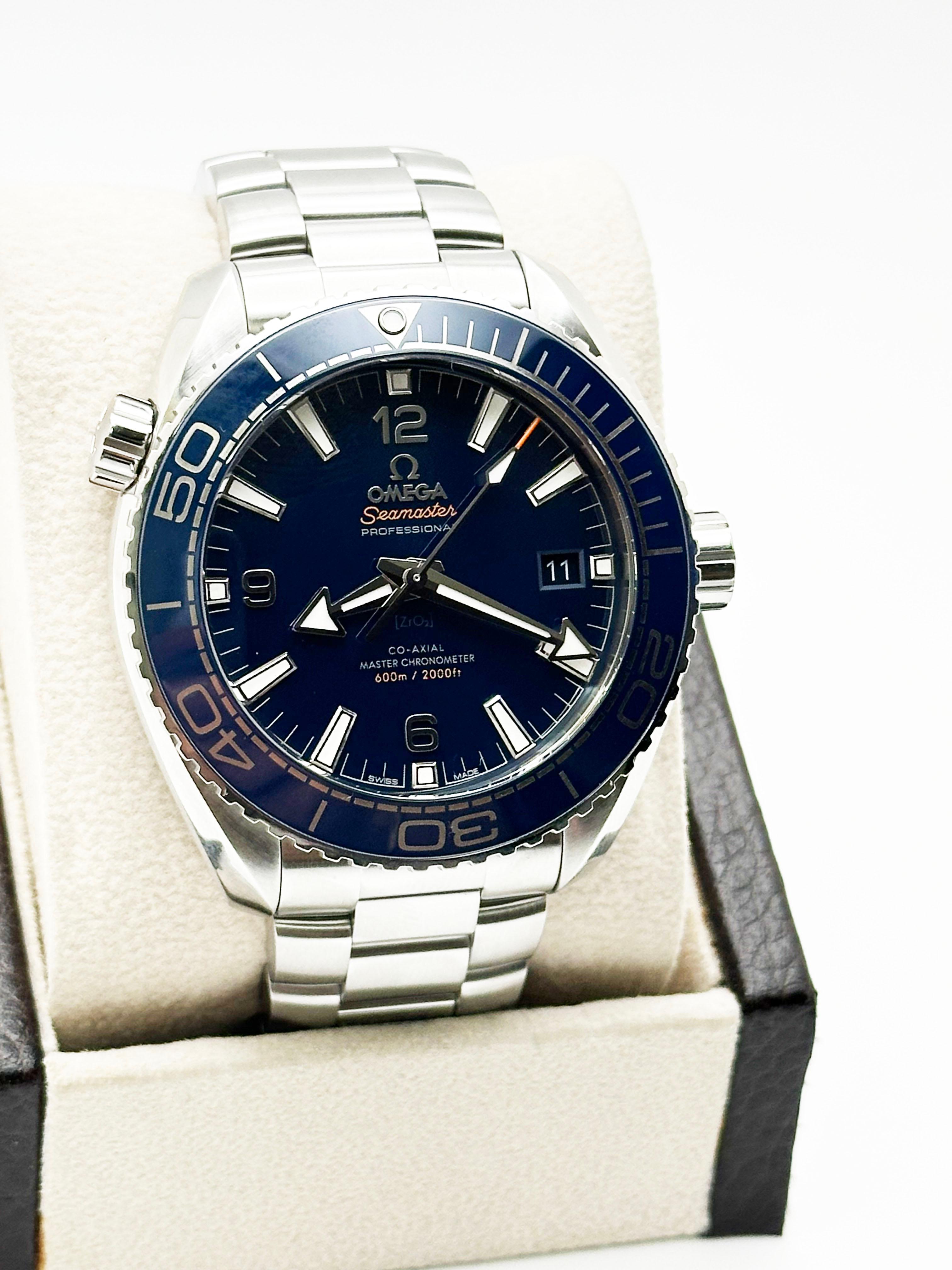 Uomo Omega Seamaster Planet Ocean 600M 215.30.44.21.03.001 Quadrante blu Acciaio Scatola di carta in vendita