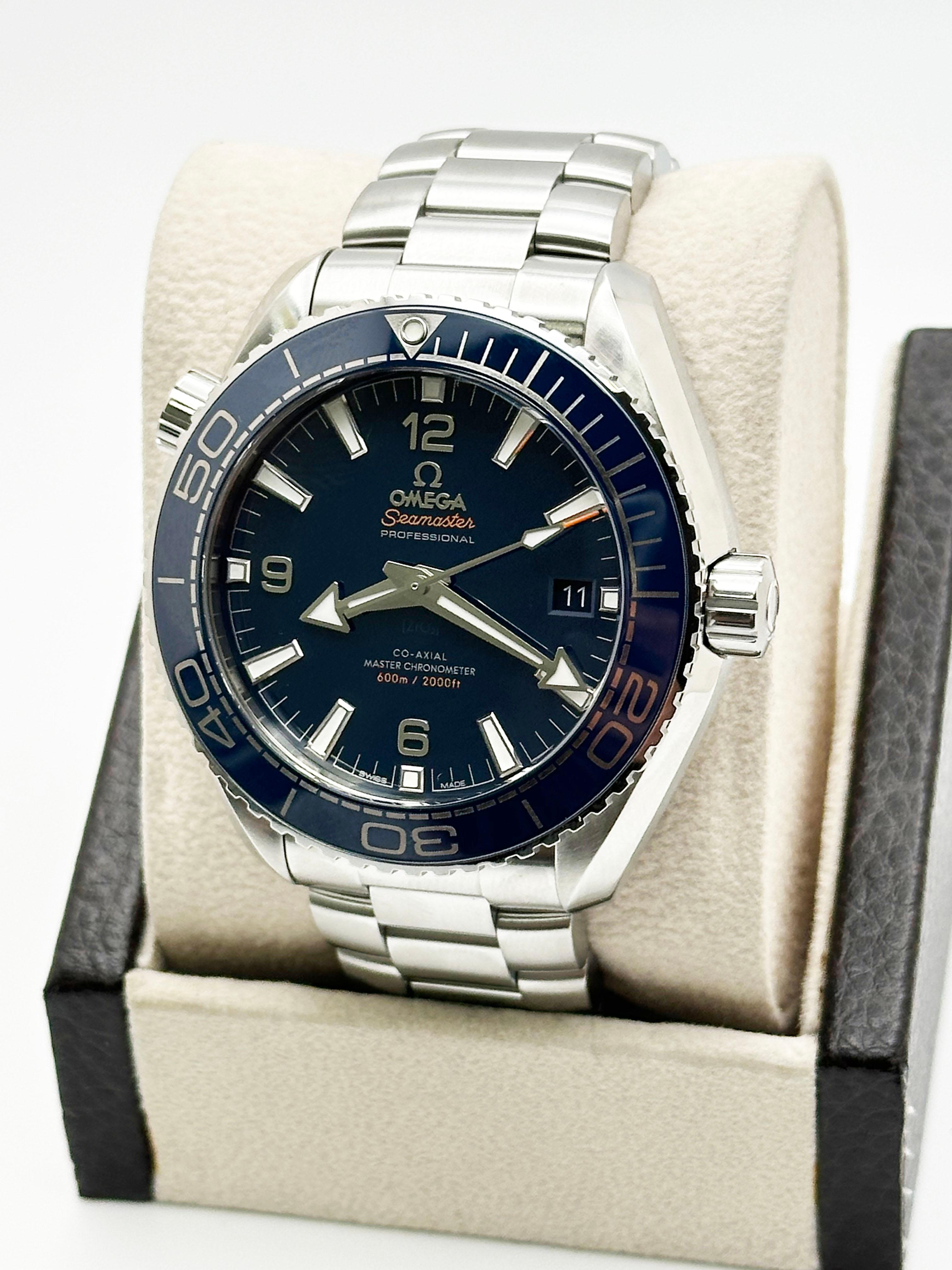 Omega Seamaster Planet Ocean 600M 215.30.44.21.03.001 Quadrante blu Acciaio Scatola di carta in vendita 1