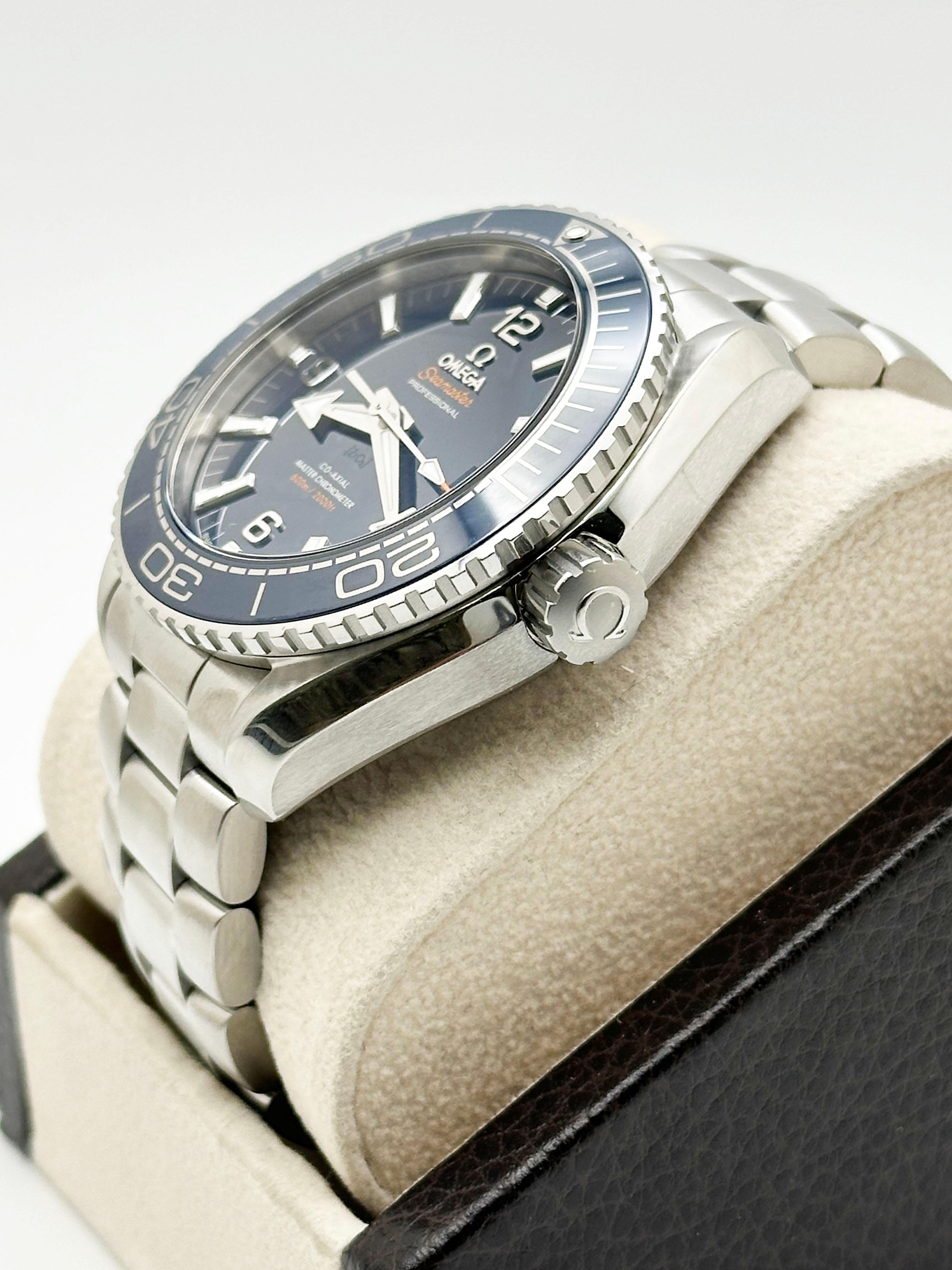 Omega Seamaster Planet Ocean 600M 215.30.44.21.03.001 Quadrante blu Acciaio Scatola di carta in vendita 2