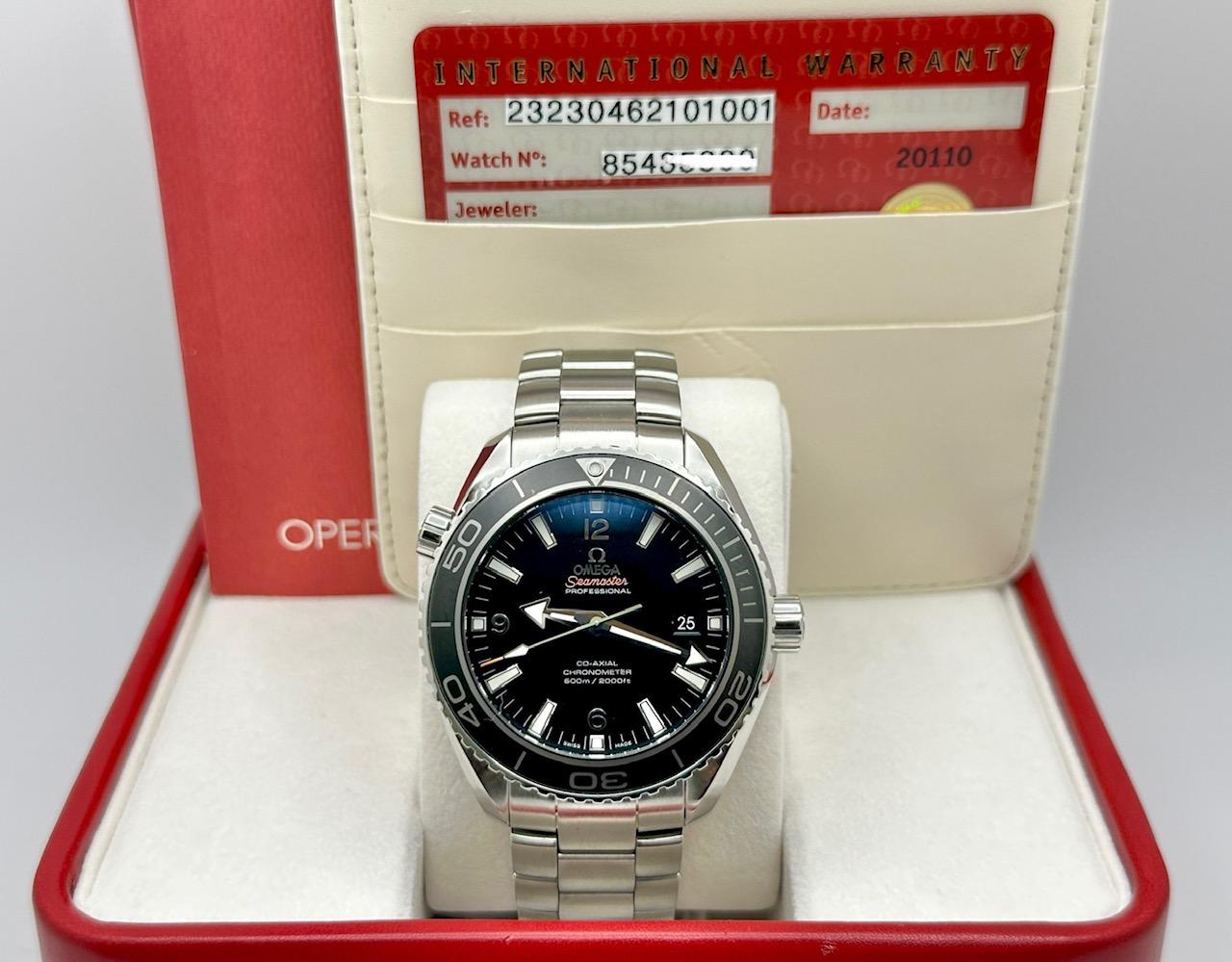 Número de modelo: 232.30.46.21.01.001

 

Model No: Omega Seamaster Planet Ocean 600M

 

Material de la caja: Acero inoxidable

 

Brazalete: Acero inoxidable + Correas de caucho y lona extra de fábrica

  

Bisel: Negro

 

Esfera: Negra

