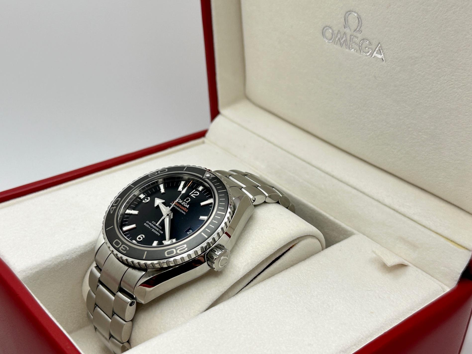 Omega Seamaster Planet Ocean 600M 232.30.46.21.01.001 45,5mm Acero Caja Papel en Excelente estado para la venta en San Diego, CA