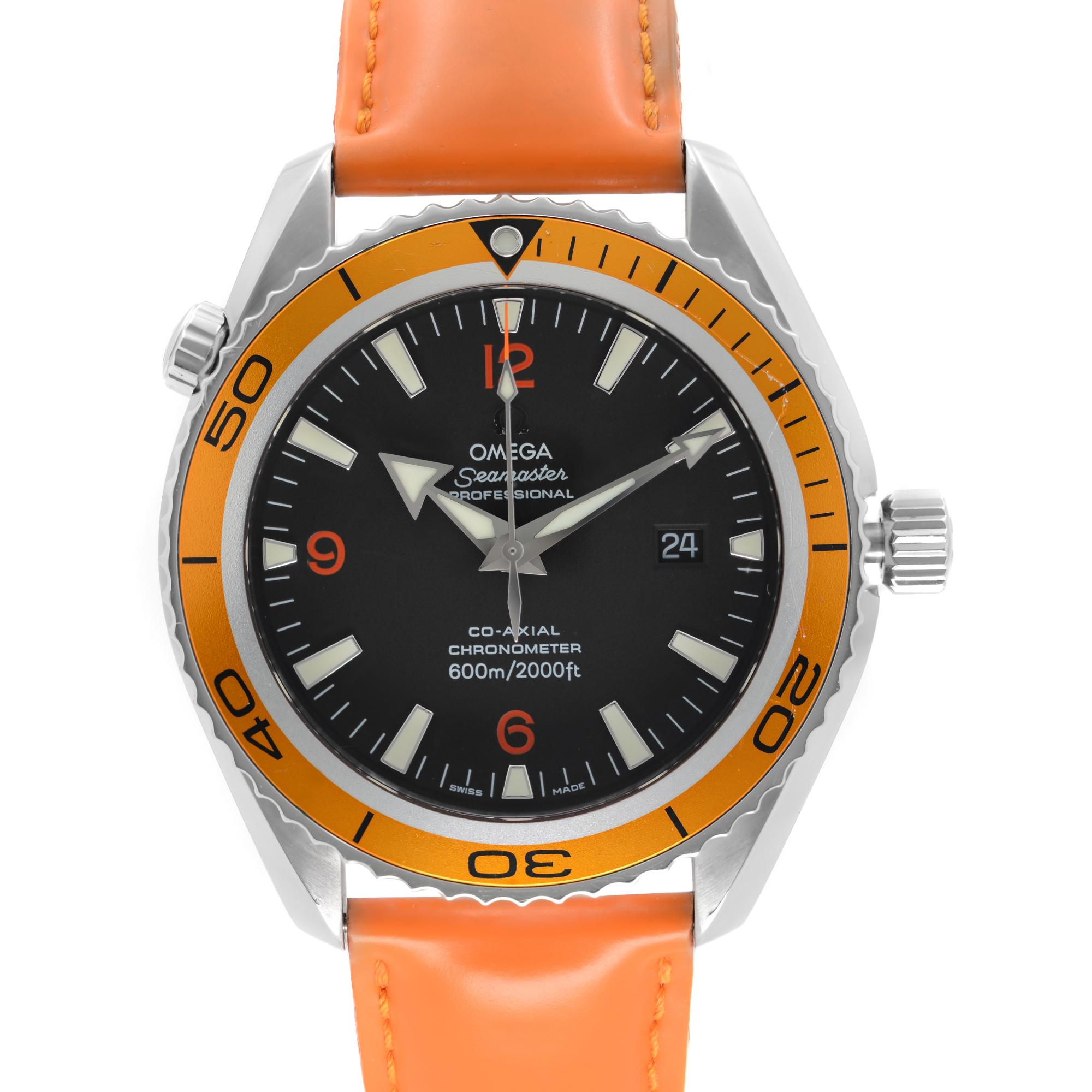 Pre-Owned Omega Seamaster Planet Ocean Stainless Steel Orange Bezel Diver Black Dial Men's Watch 29085038. This Beautiful Timepiece Features: Stainless Steel Case with a Two-Piece Orange Leather Strap. Uni-directional Rotating Orange Ion-plated