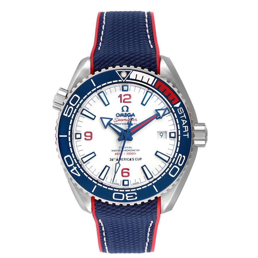 Omega Seamaster Planet Ocean America Cup LE Uhr 215.32.43.21.04.001 Ungetragen. Automatisches Chronometerwerk mit Automatikaufzug und Co-Axial Hemmung. Freie Federwaage, 2 in Reihe geschaltete Federhäuser, automatischer Aufzug in beide Richtungen