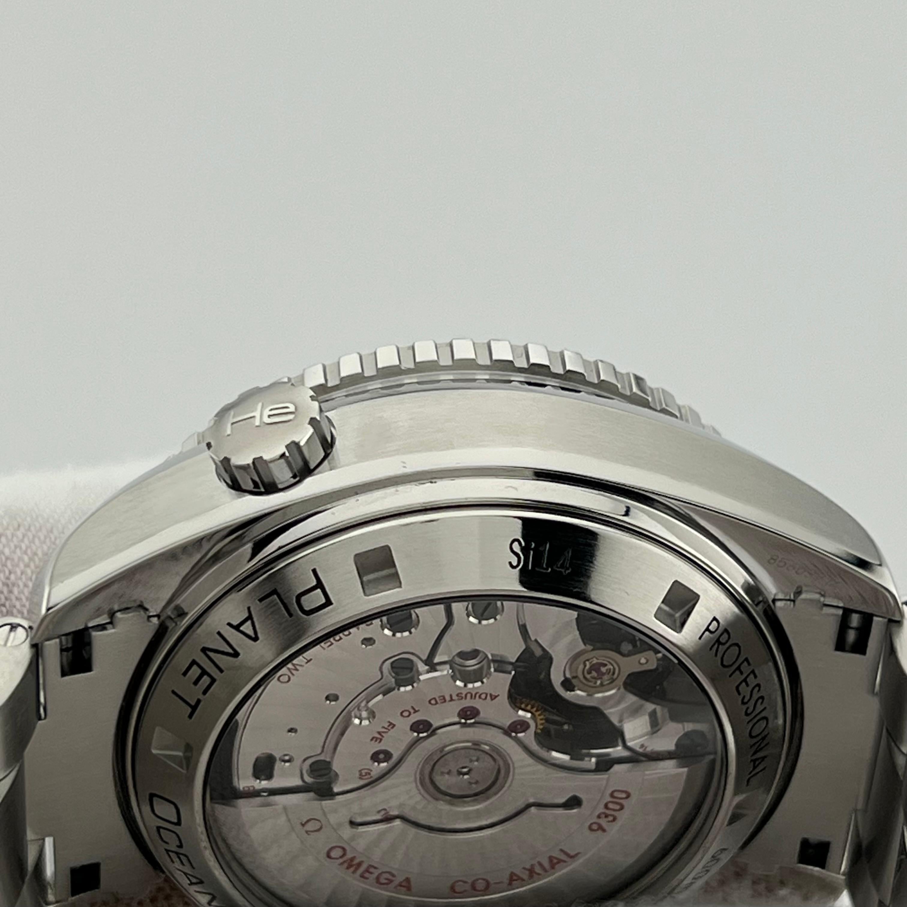 Men's OMEGA Seamaster Planet Ocean Black Dial 232.30.46.51.01.003 Stainless Box Paper For Sale